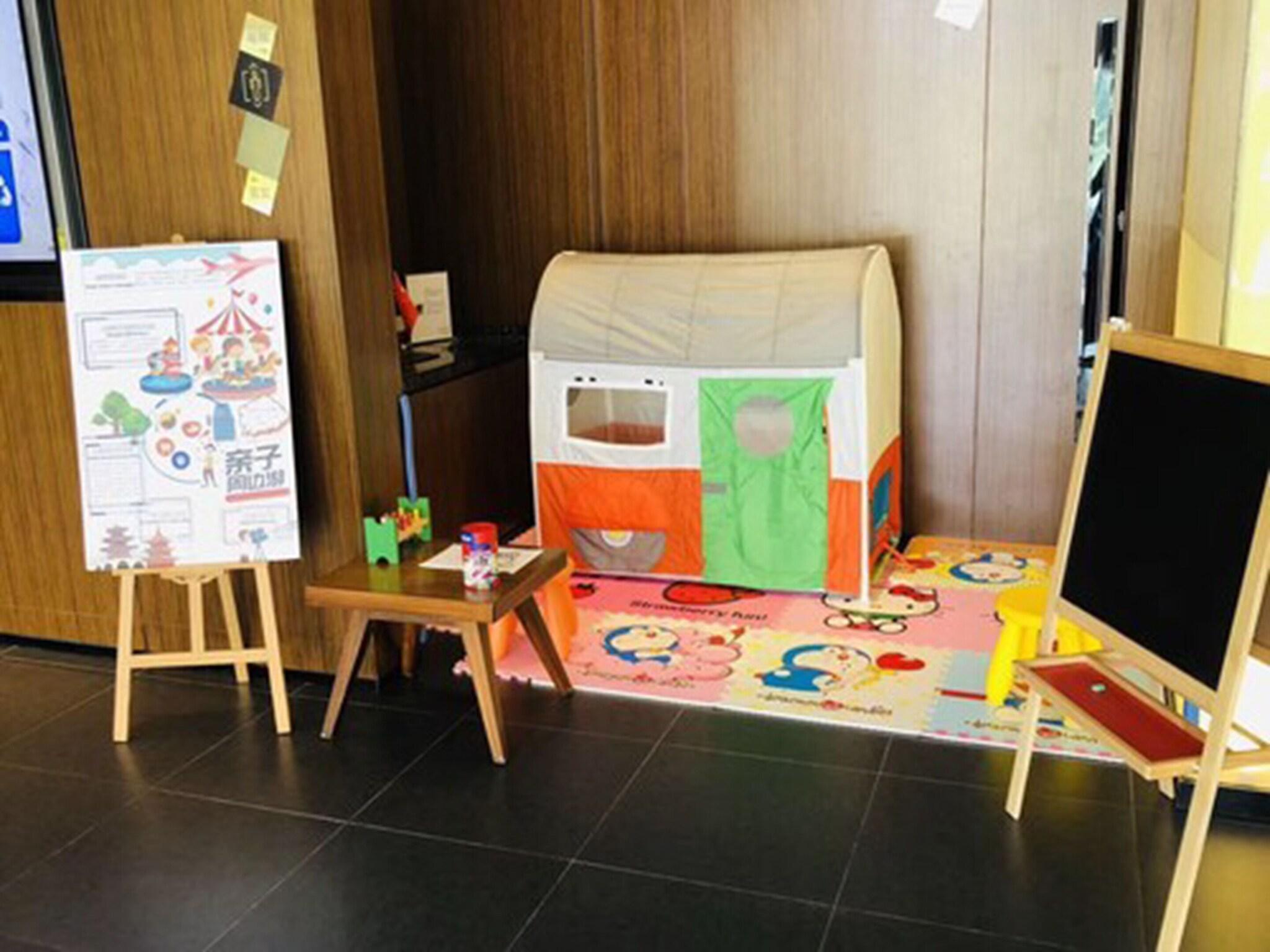 Instalaciones Recreativas MiniMax Hotel Shanghai Songjiang