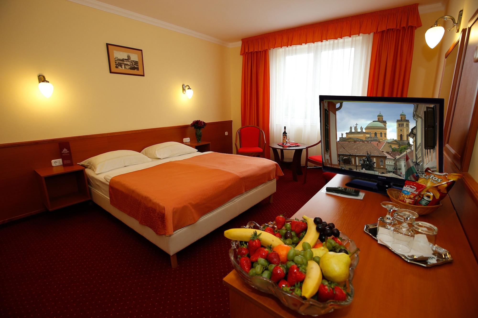 Habitación Hotel Korona Eger