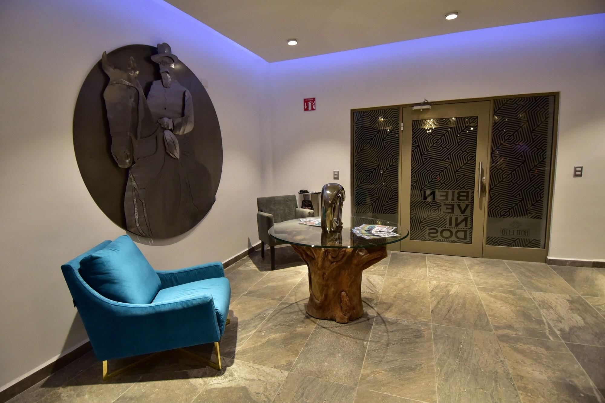 Varios Hotel Serenna