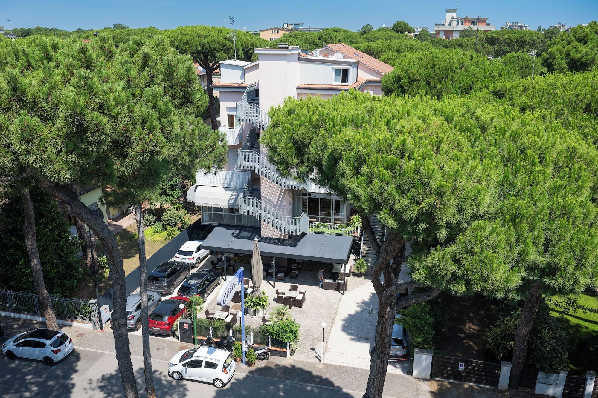 Varios Hotel Chery