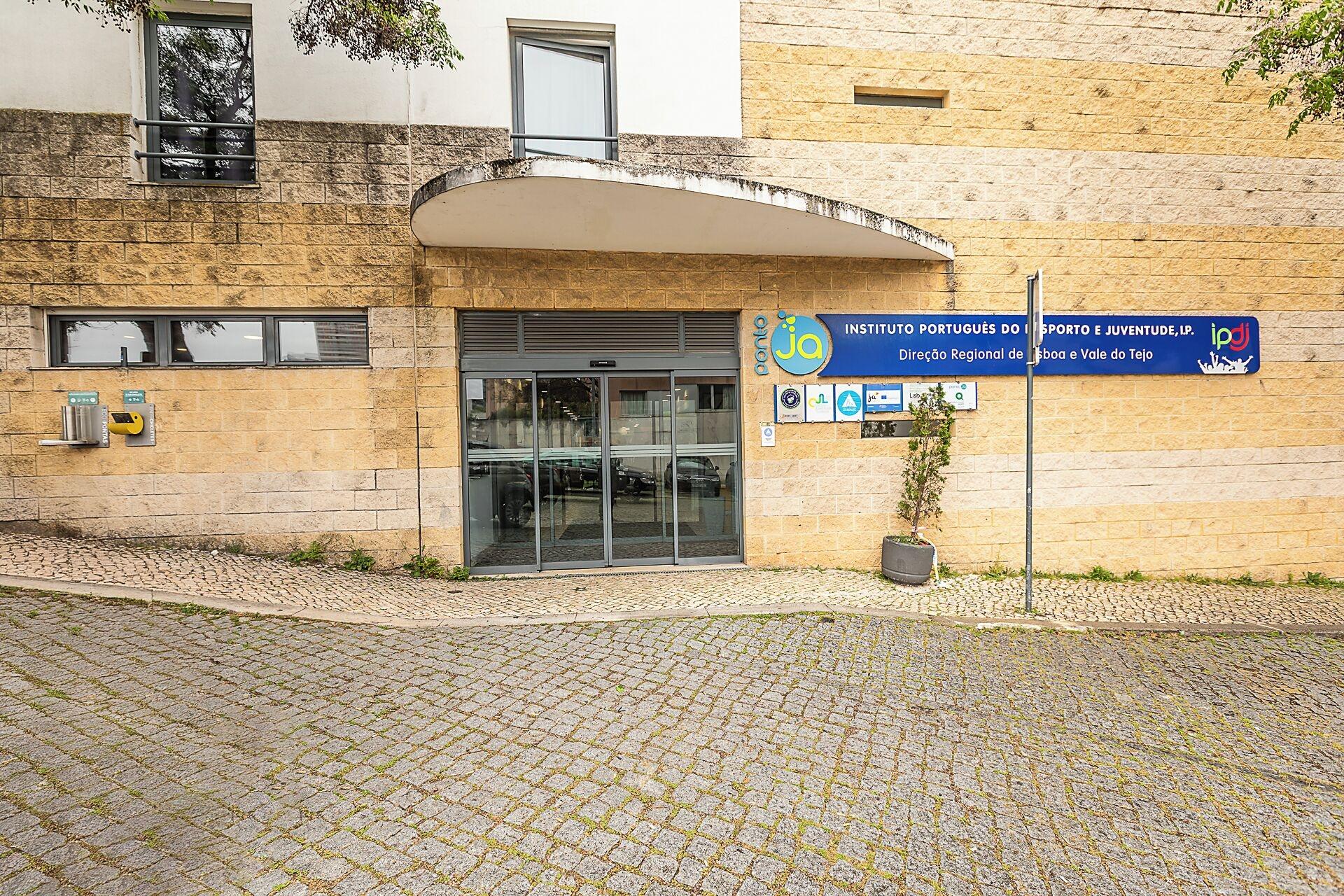 Vista Exterior HI Parque das Nações – Pousada de Juventude - Hostel