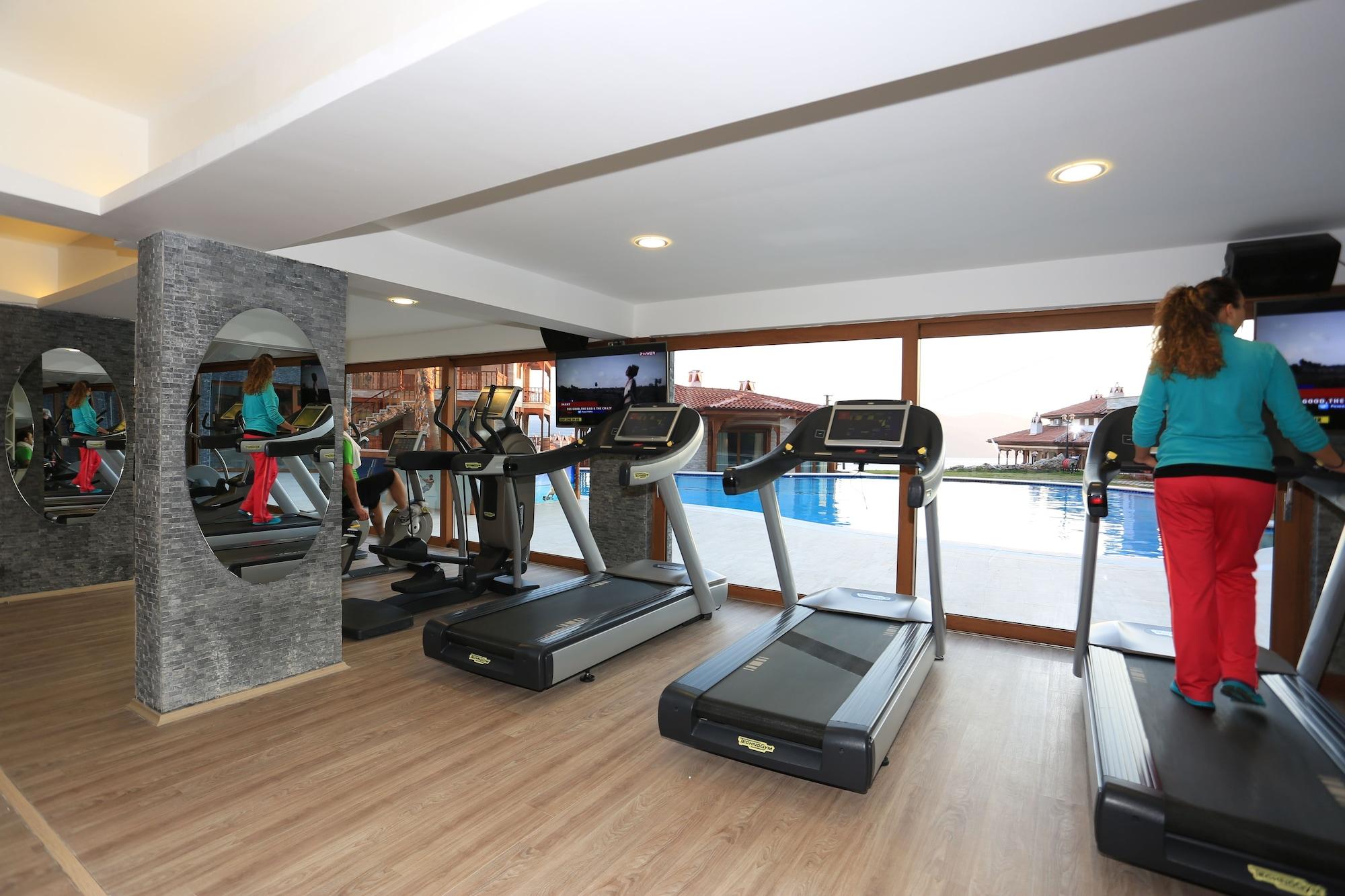 Instalaciones Recreativas Shimal Panaroma Hotel