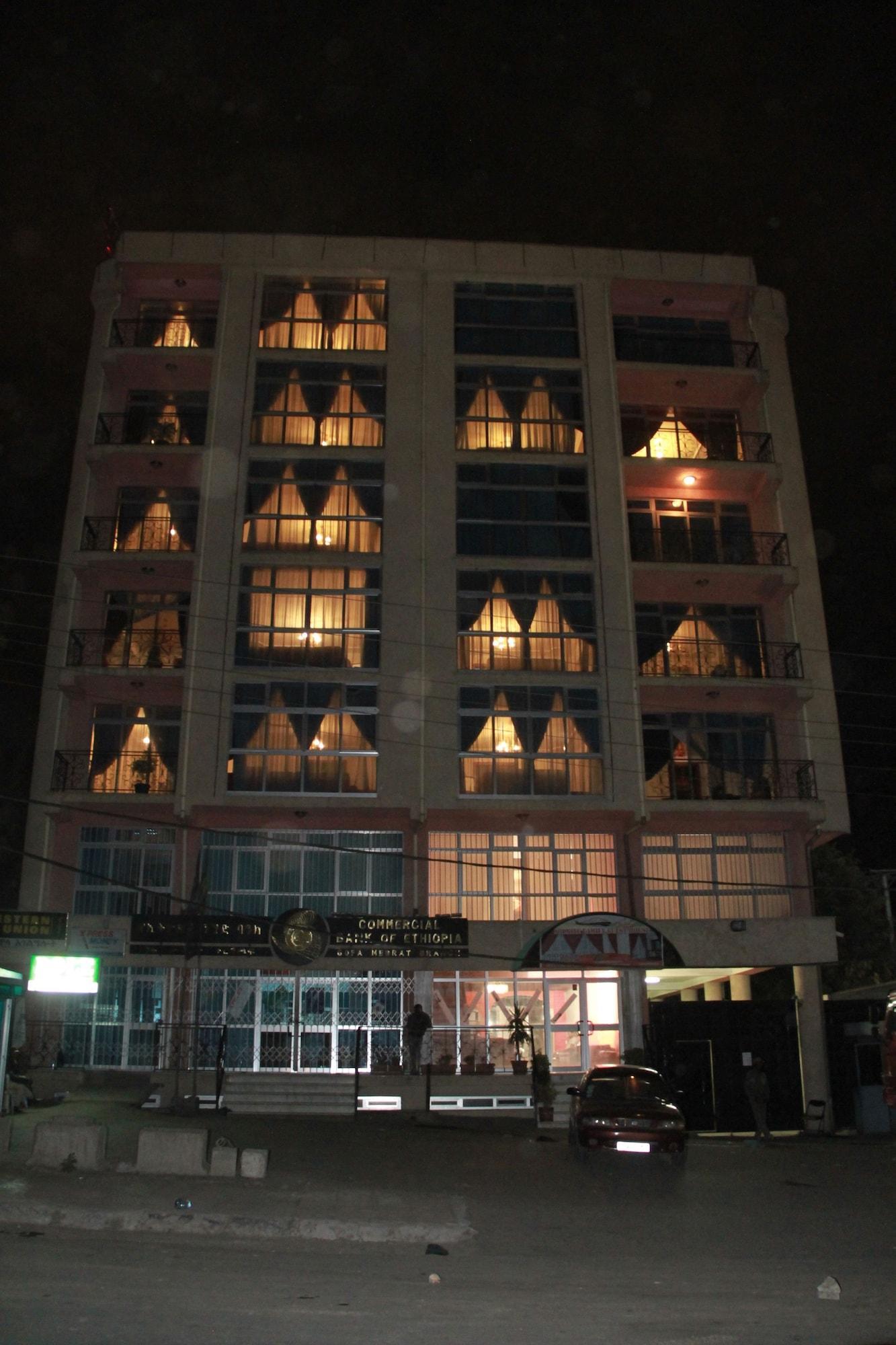 Vista Exterior SolMile Family Guest House