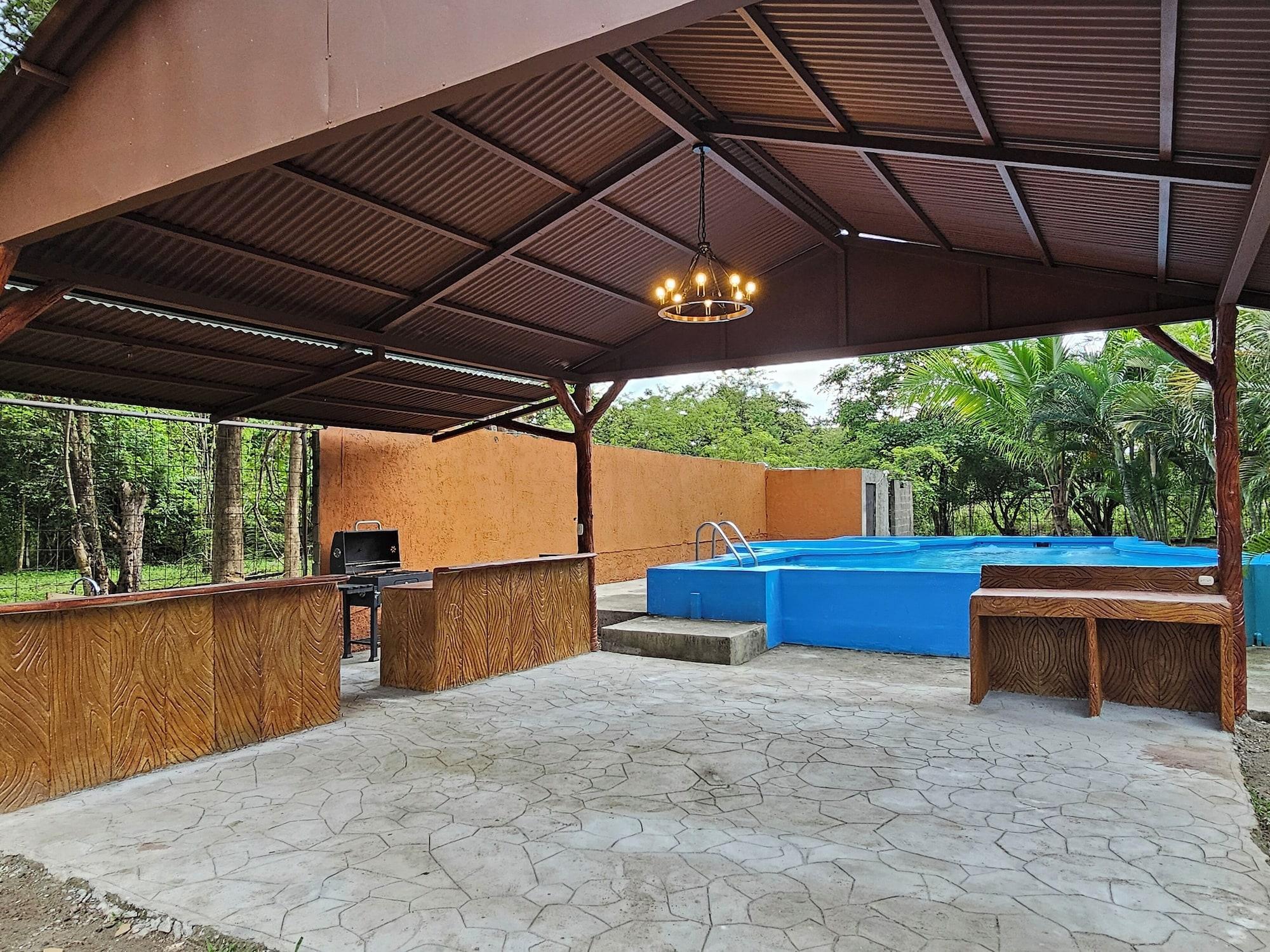 Vista Piscina Hotel Luna Liberiana