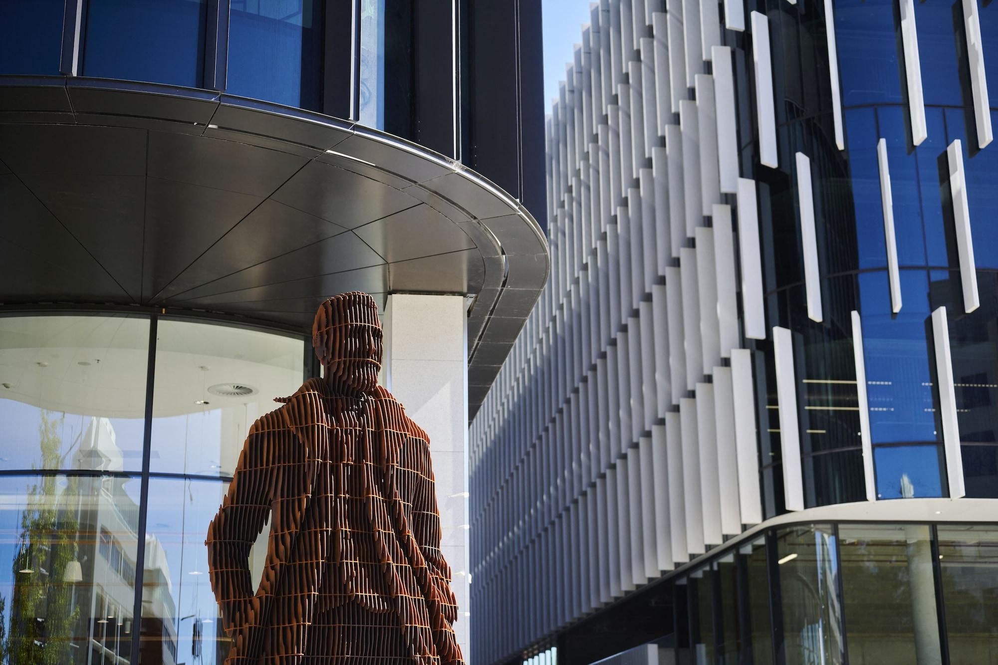 Vista Exterior A by Adina Canberra