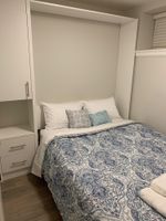 Alquiler Vacacional - Beautiful, Bright, Cozy 2 bedrooms private Suite in a new house close to Airport