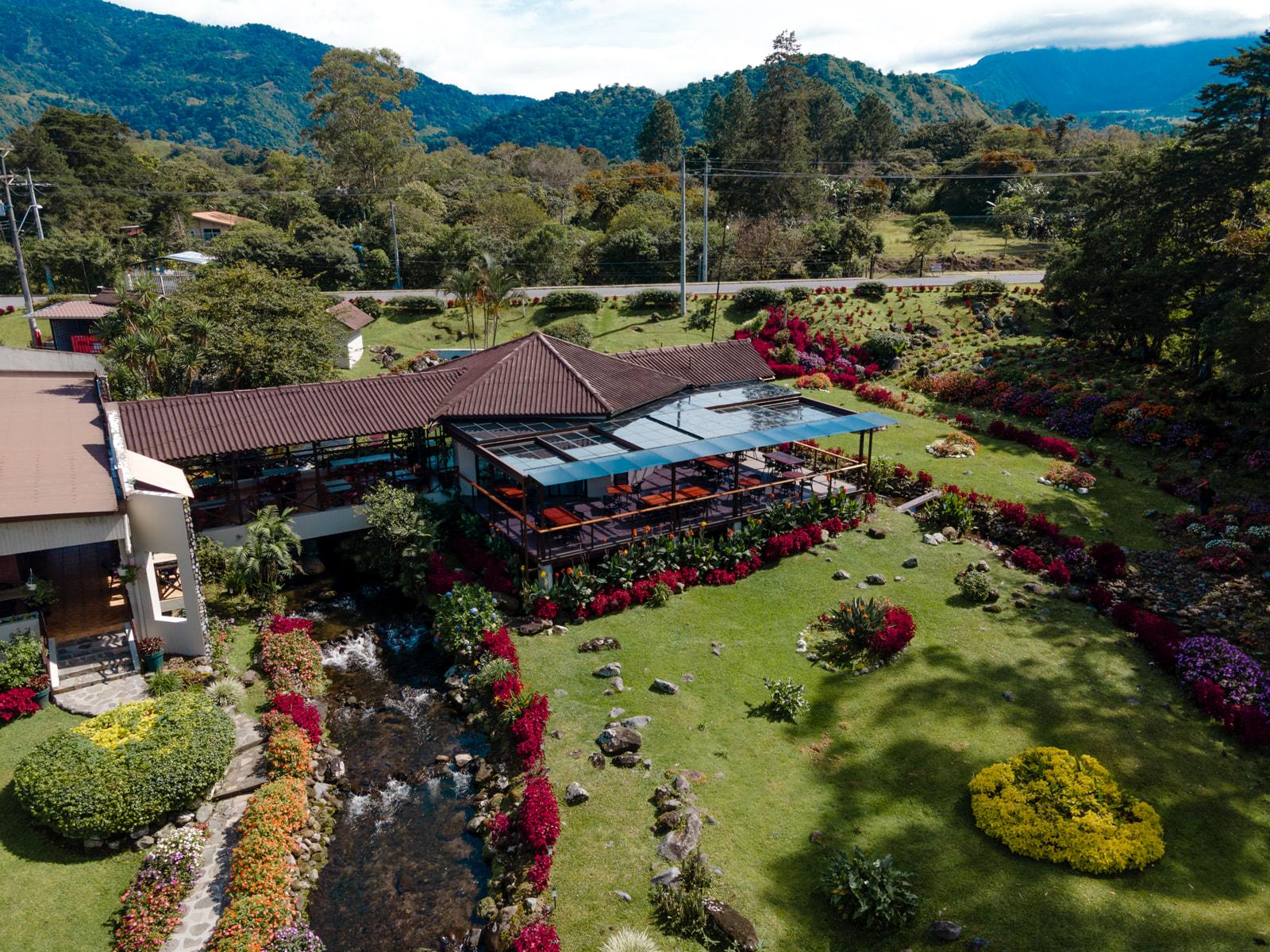 Vista Exterior Hotel Dos Rios