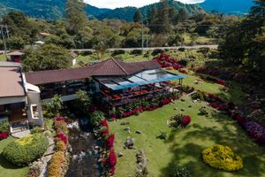 Alojamiento - Hotel Dos Rios