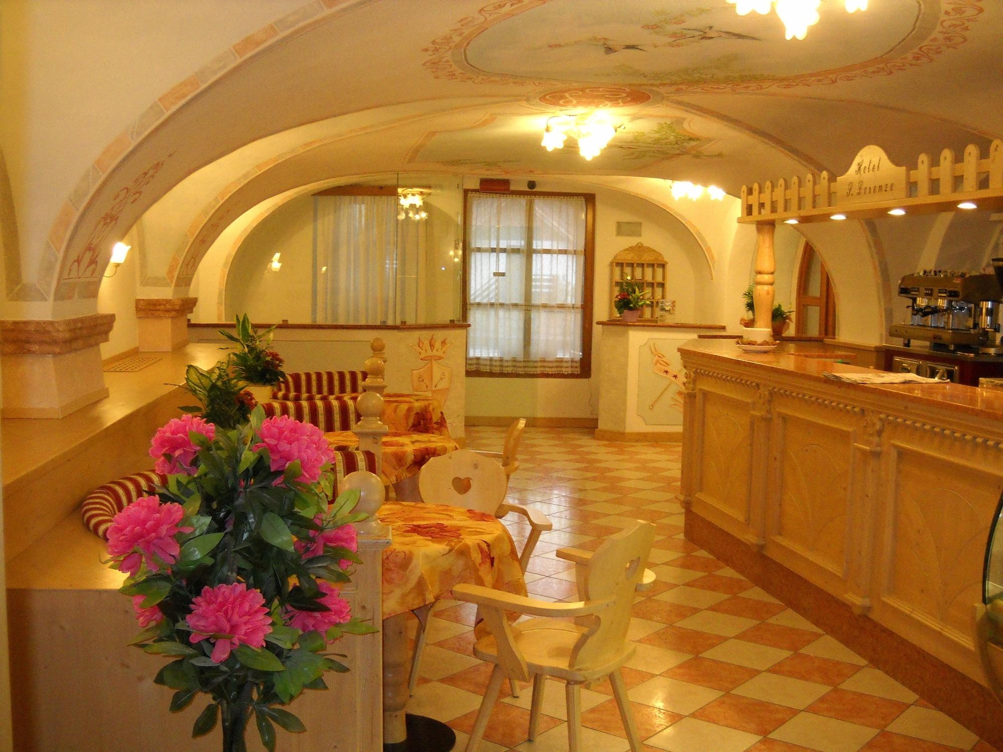 Bar/Salón Hotel San Lorenzo