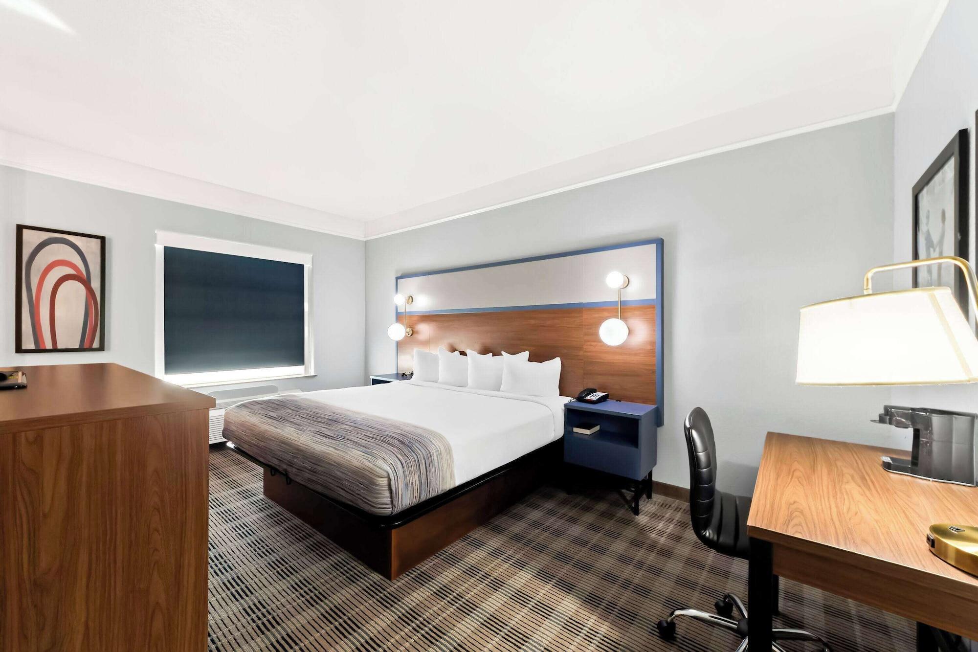 Habitación AmericInn by Wyndham New Braunfels