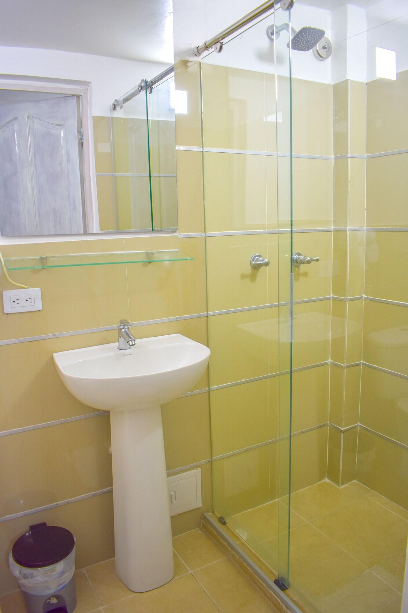 Equipamiento de Habitación Hotel Hernandez CTG
