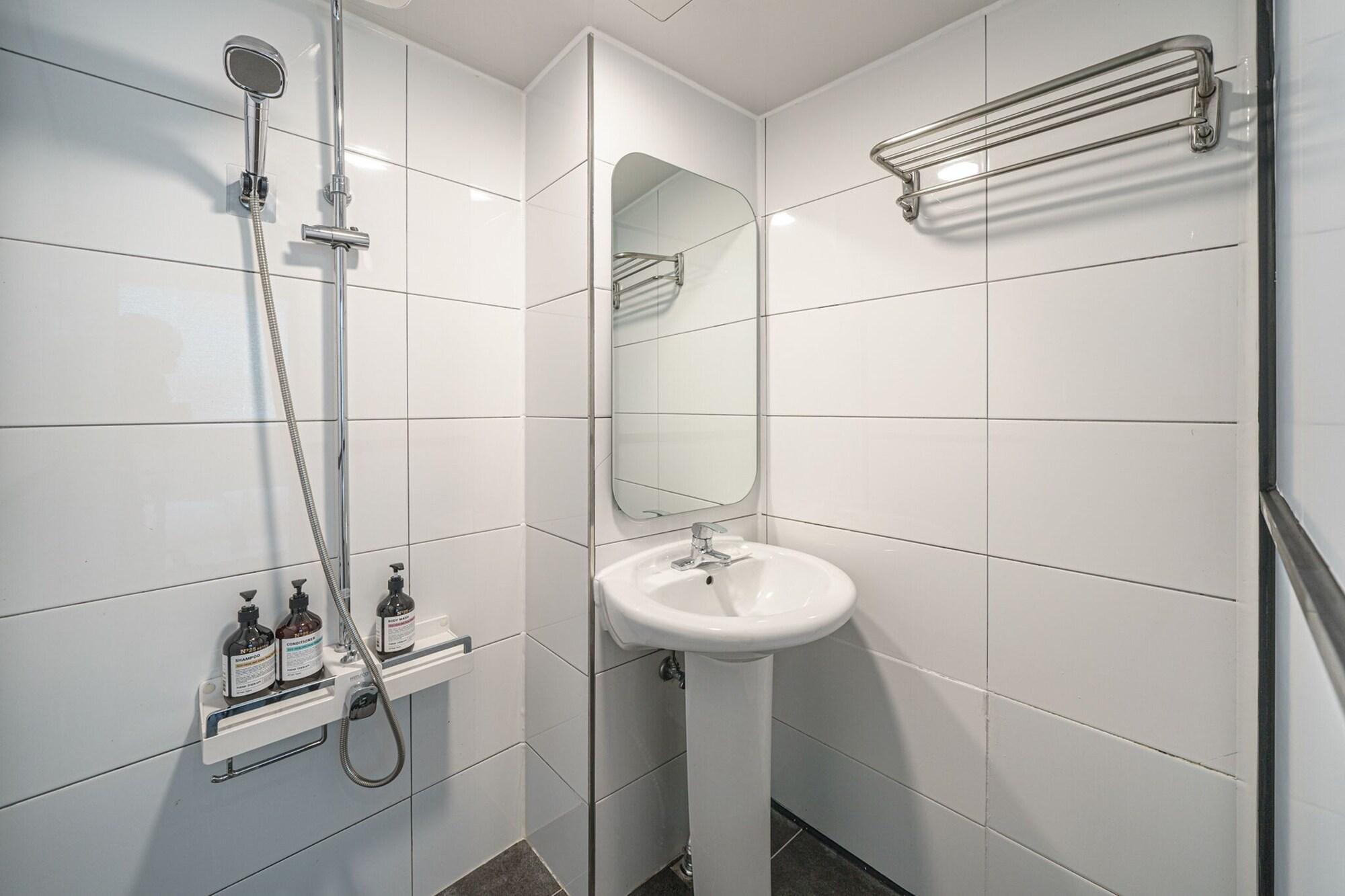 Equipamiento de Habitación NO.25 Hotel Dongam