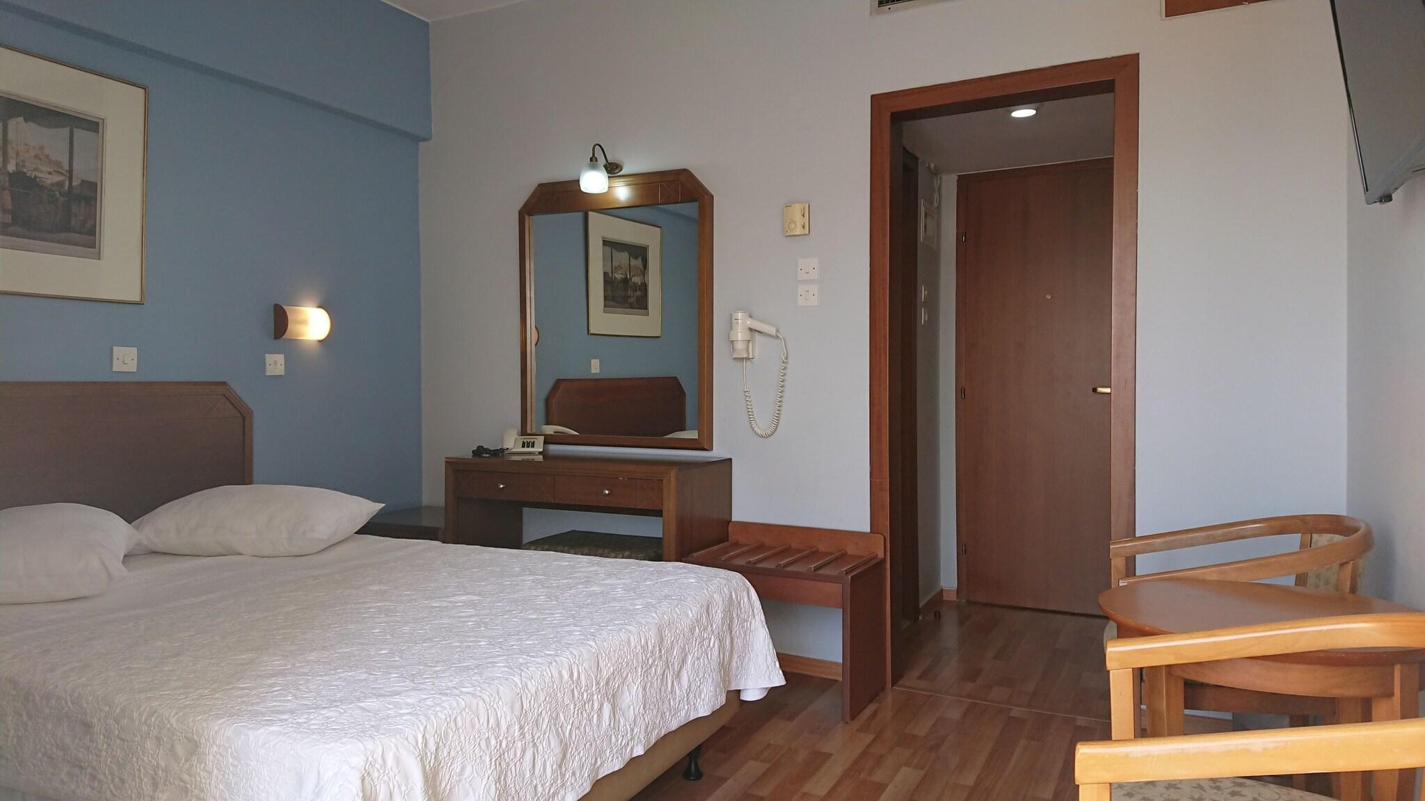 Vista Exterior Economy Hotel