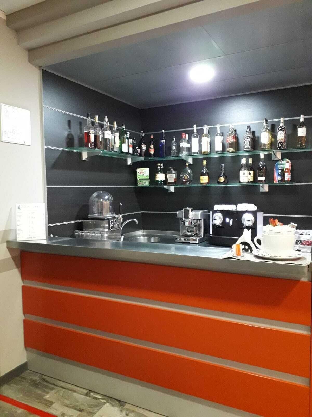 Bar/Salón Hotel Atlantic Meublè