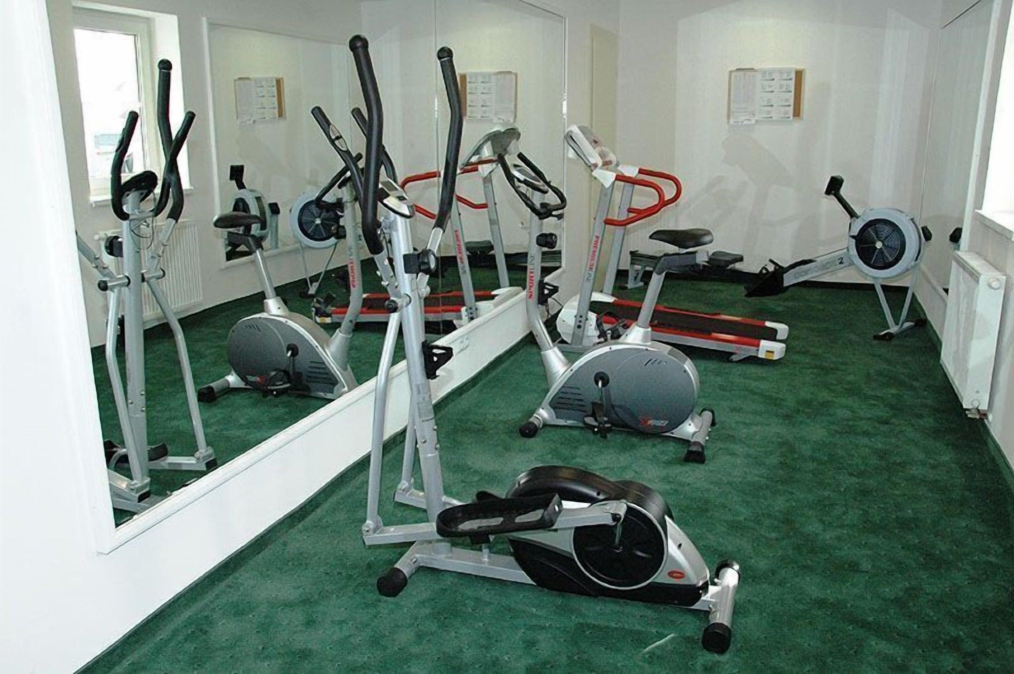 Gimnasio Hotel Komorni Hurka