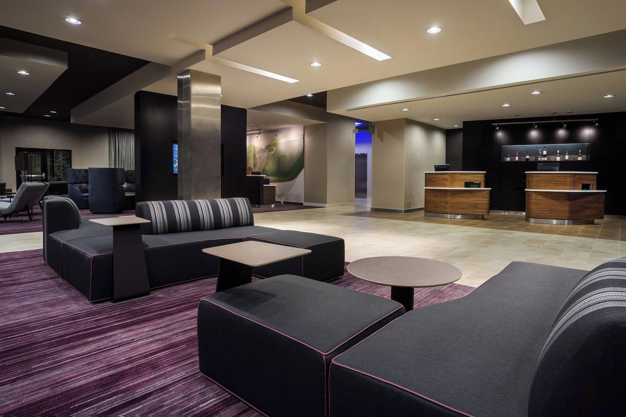 Vista Lobby Courtyard Houston Katy Mills