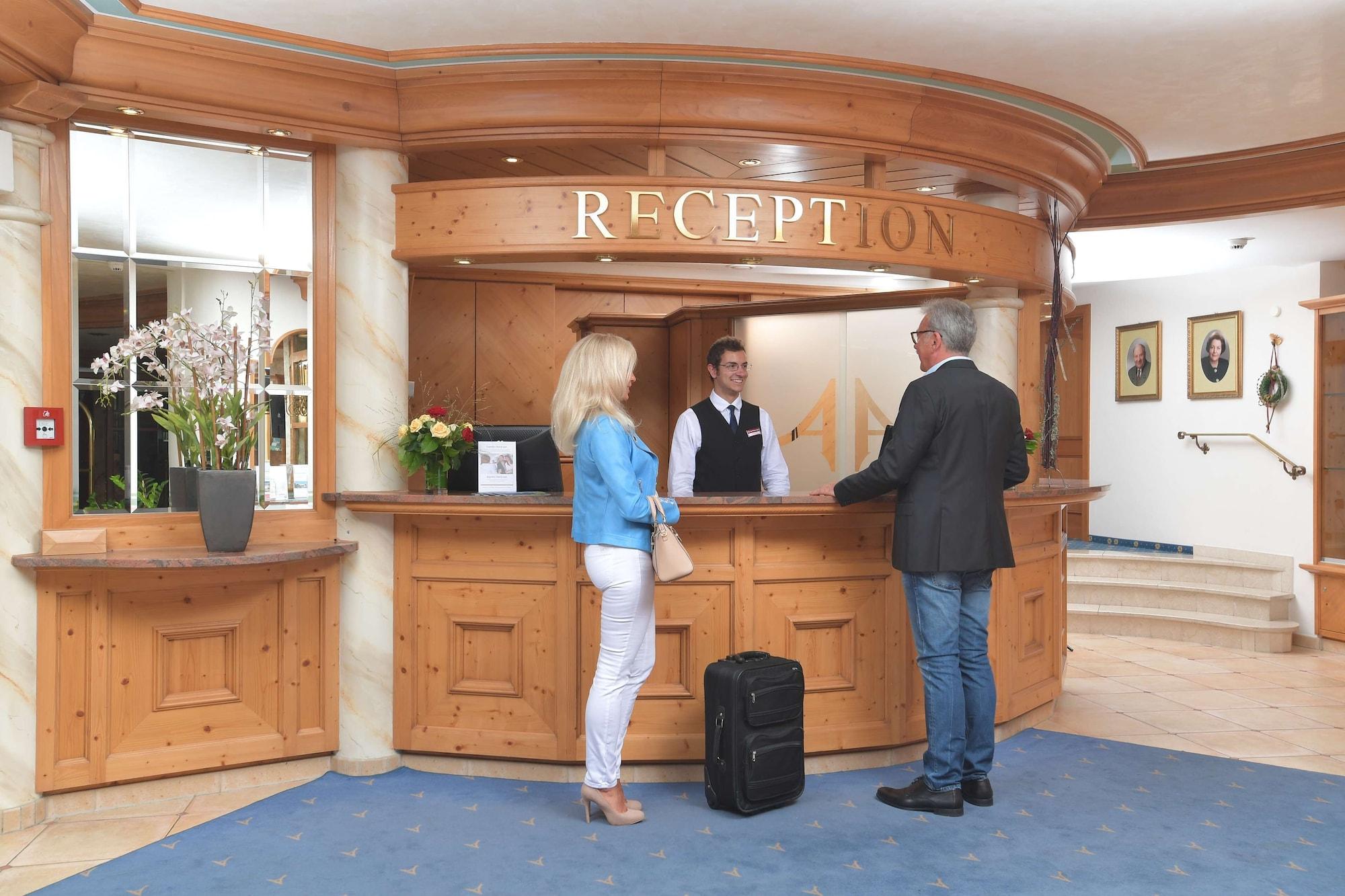 Vista Lobby Best Western Plus Hotel Alpenhof