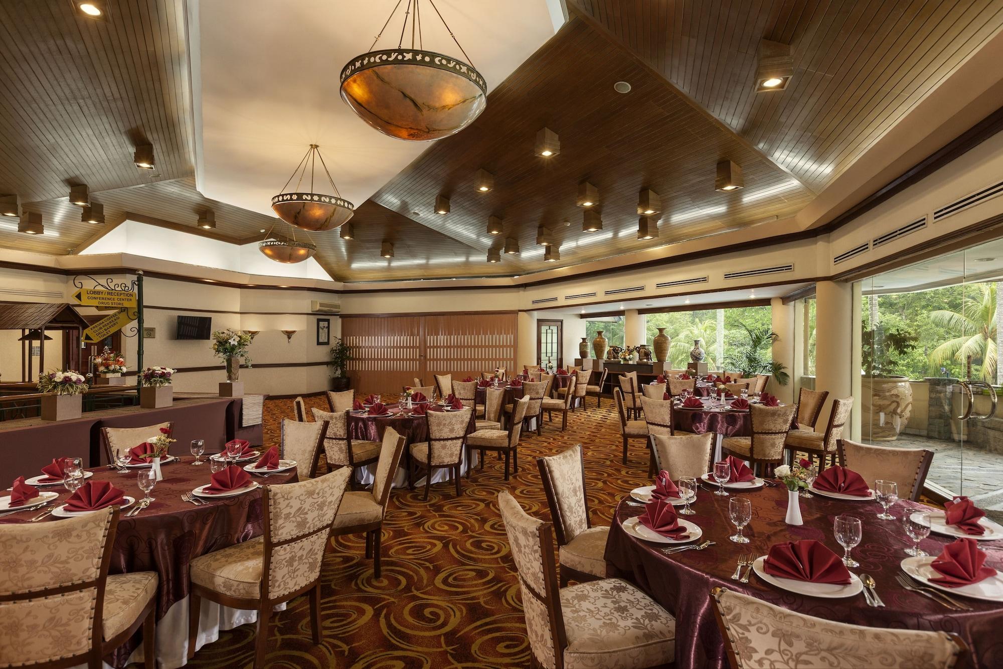 Restaurant Prime Plaza Hotel - Purwakarta