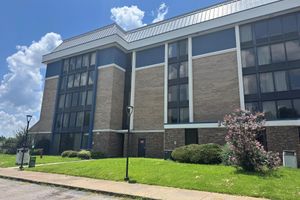Alojamiento - AmericInn by Wyndham Memphis East