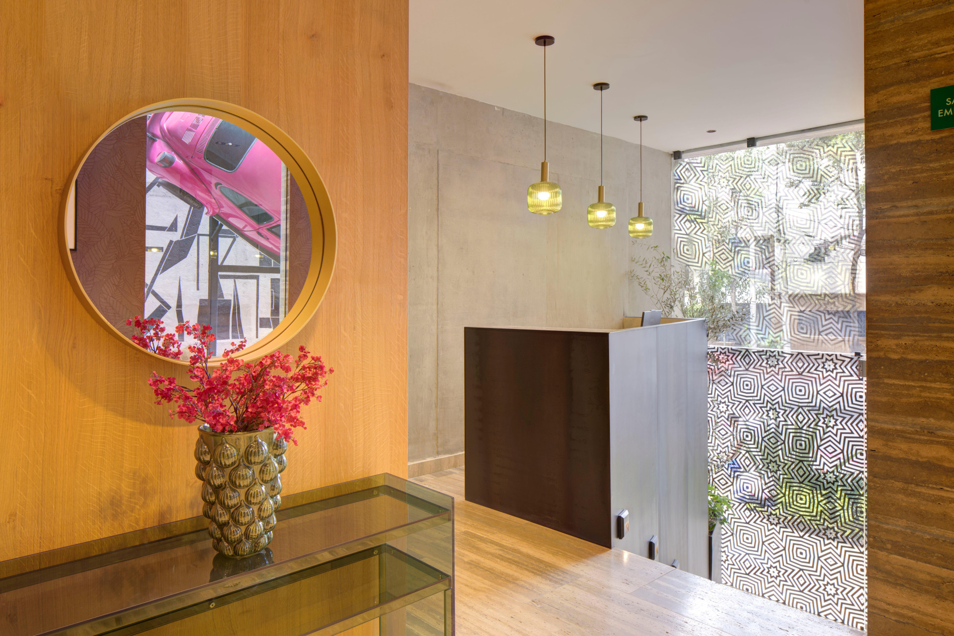 Vista Lobby Ubicuo Hotel
