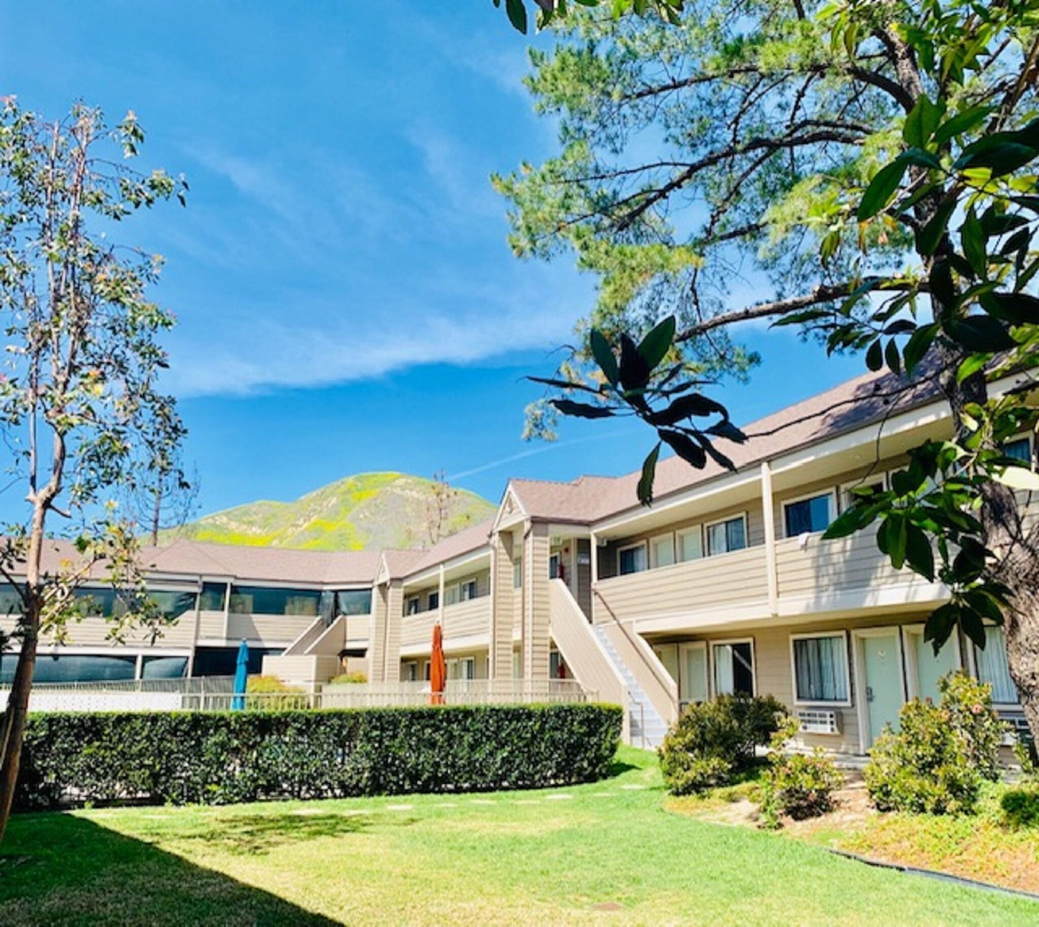 Varios Good Nite Inn - Calabasas