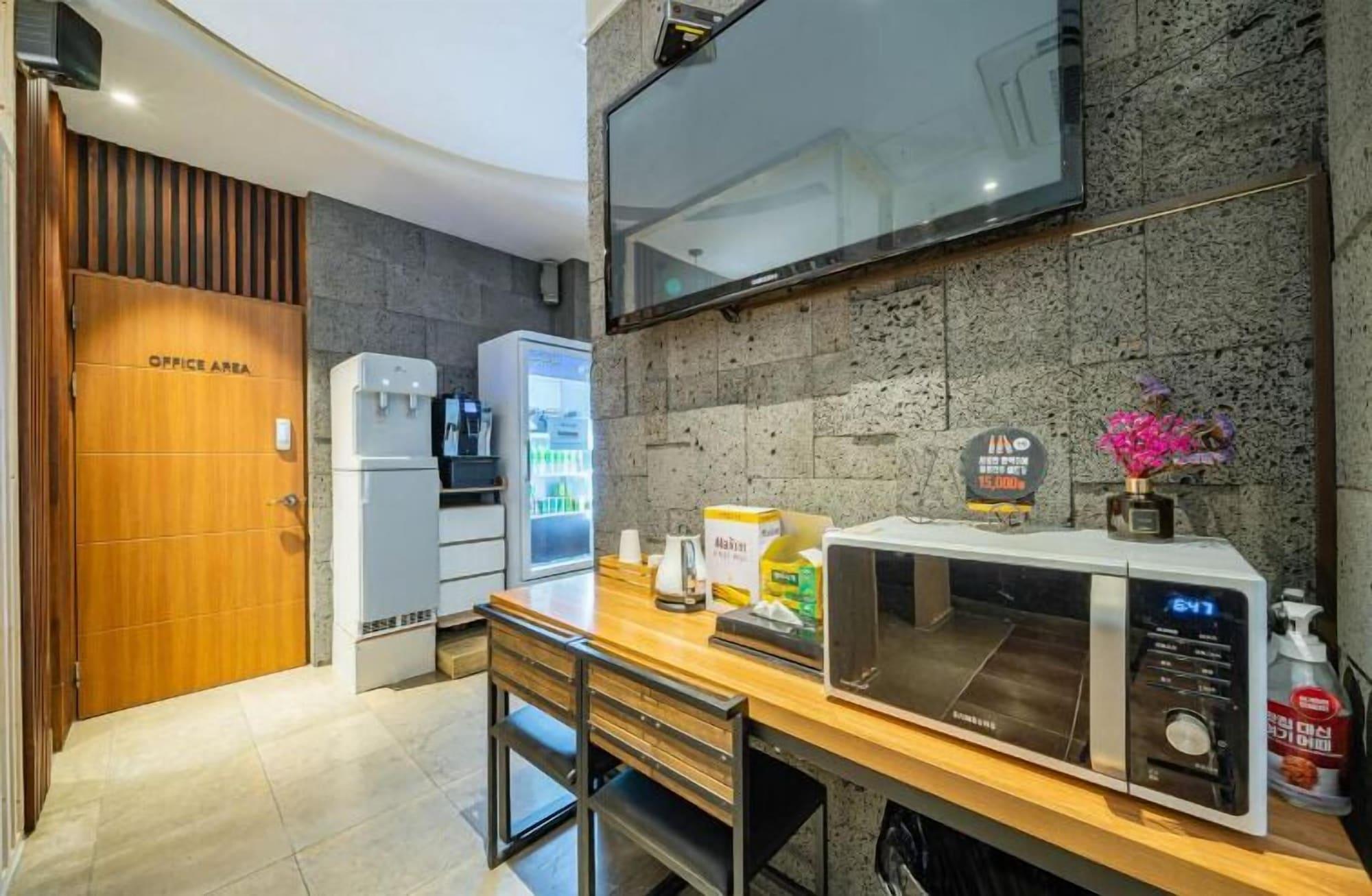 Comodidades del Alojamiento Hotel Louize