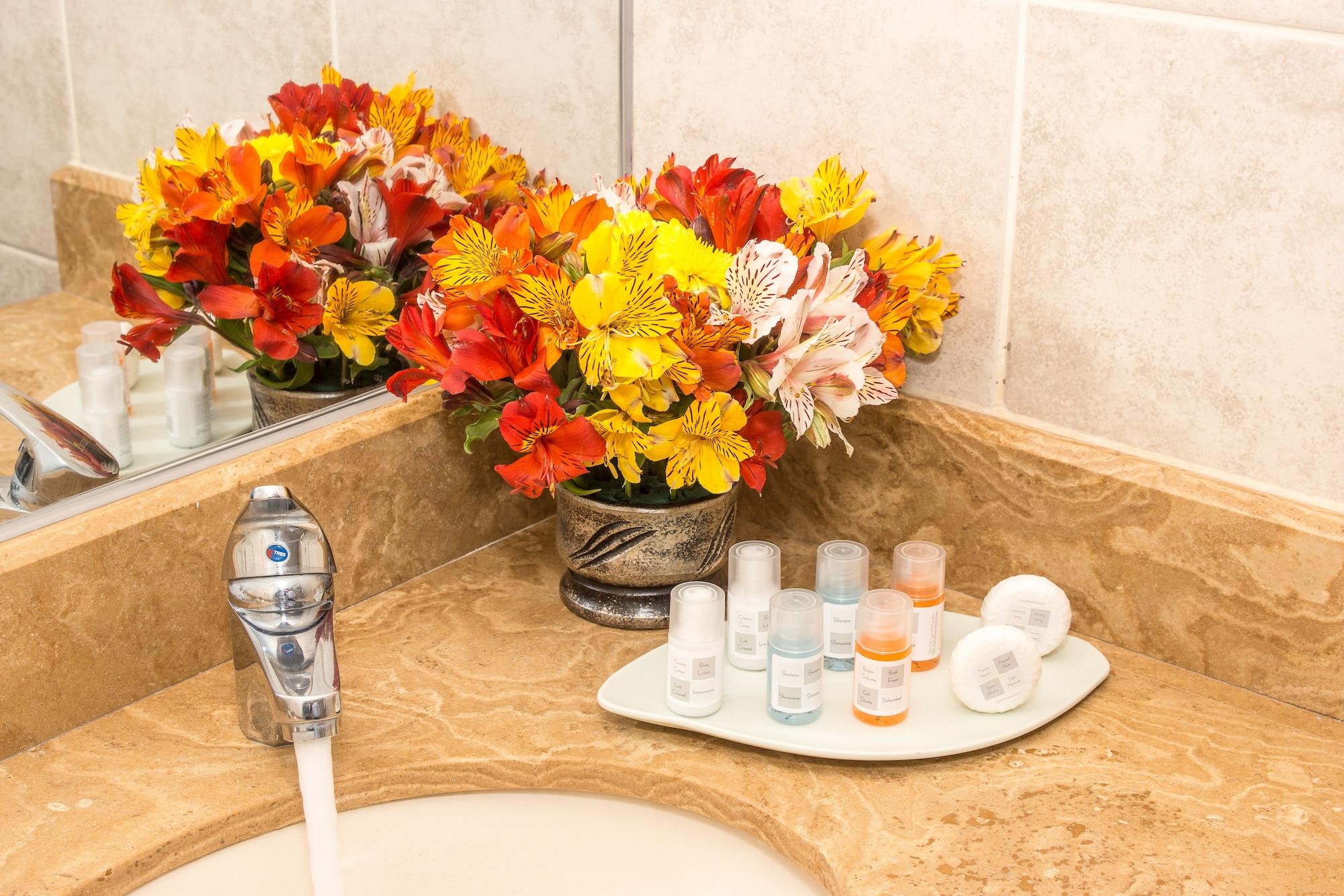 Equipamiento de Habitación Hacienda Plaza de Armas