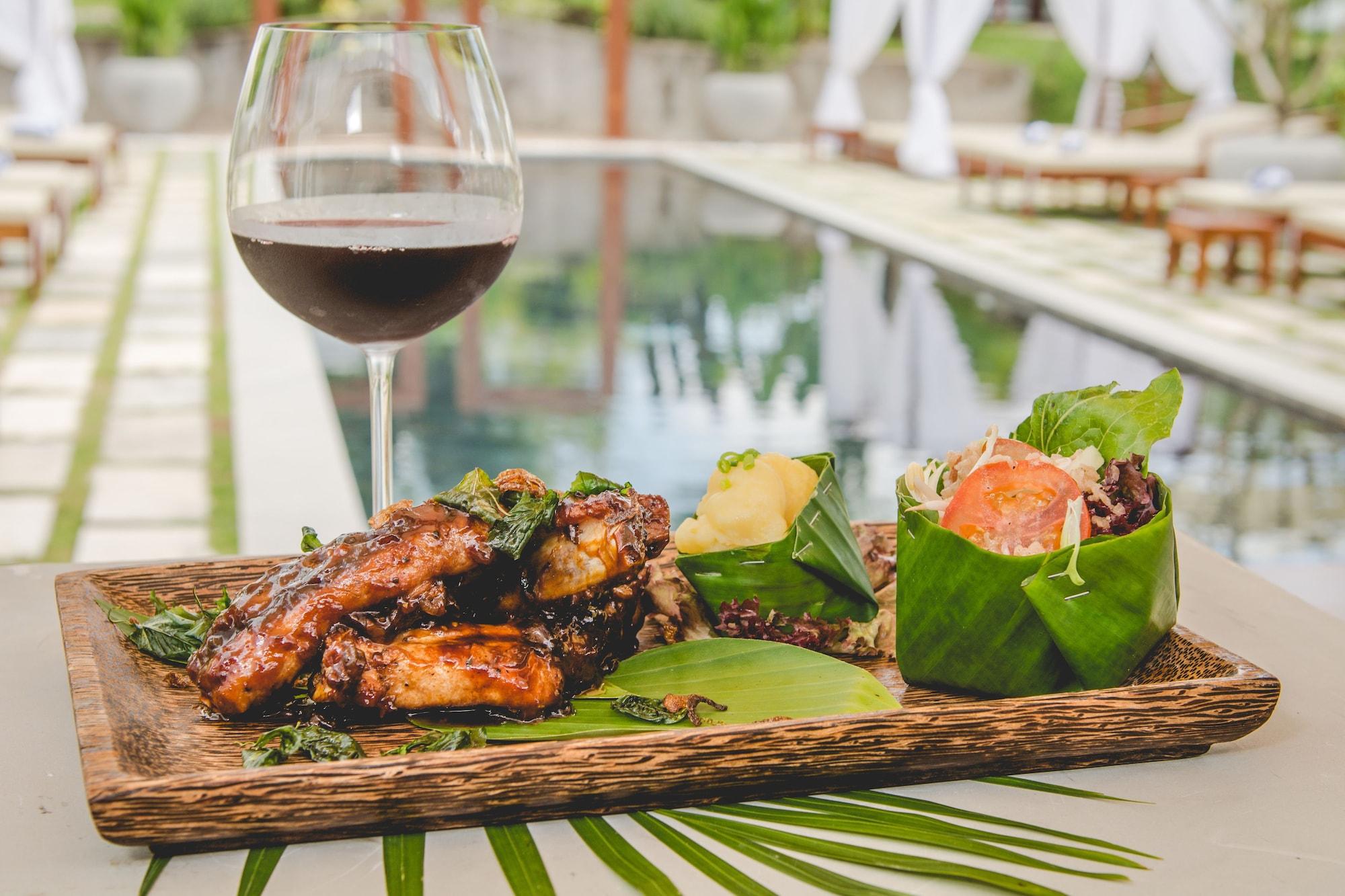 Restaurant Sahaa Beach Resort