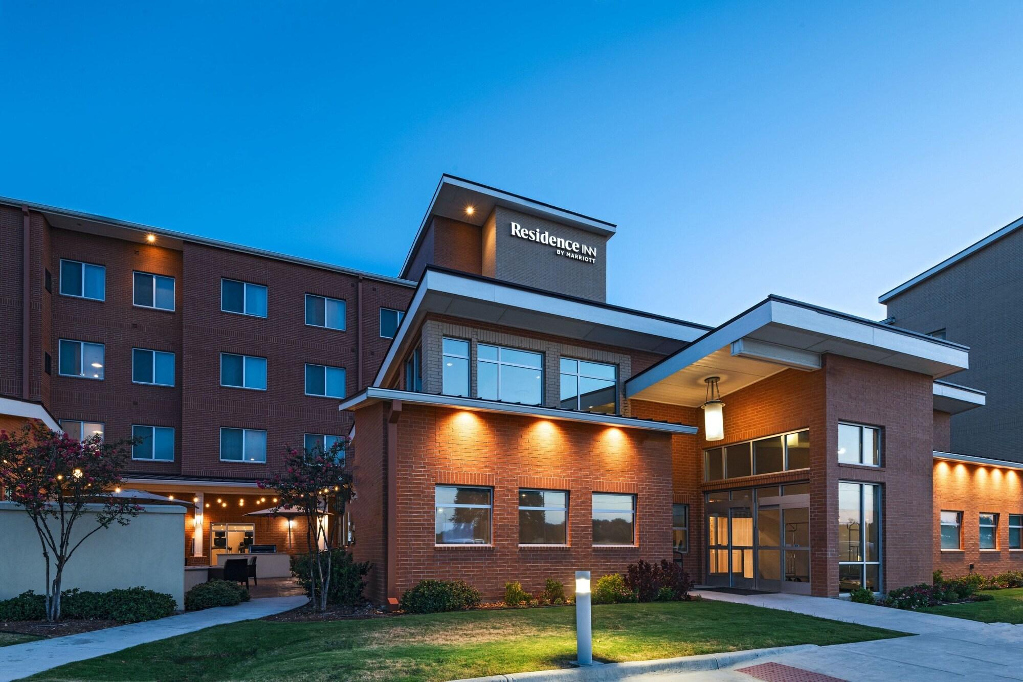 Varios Residence Inn by Marriott Dallas DFW Airport West/Bedford