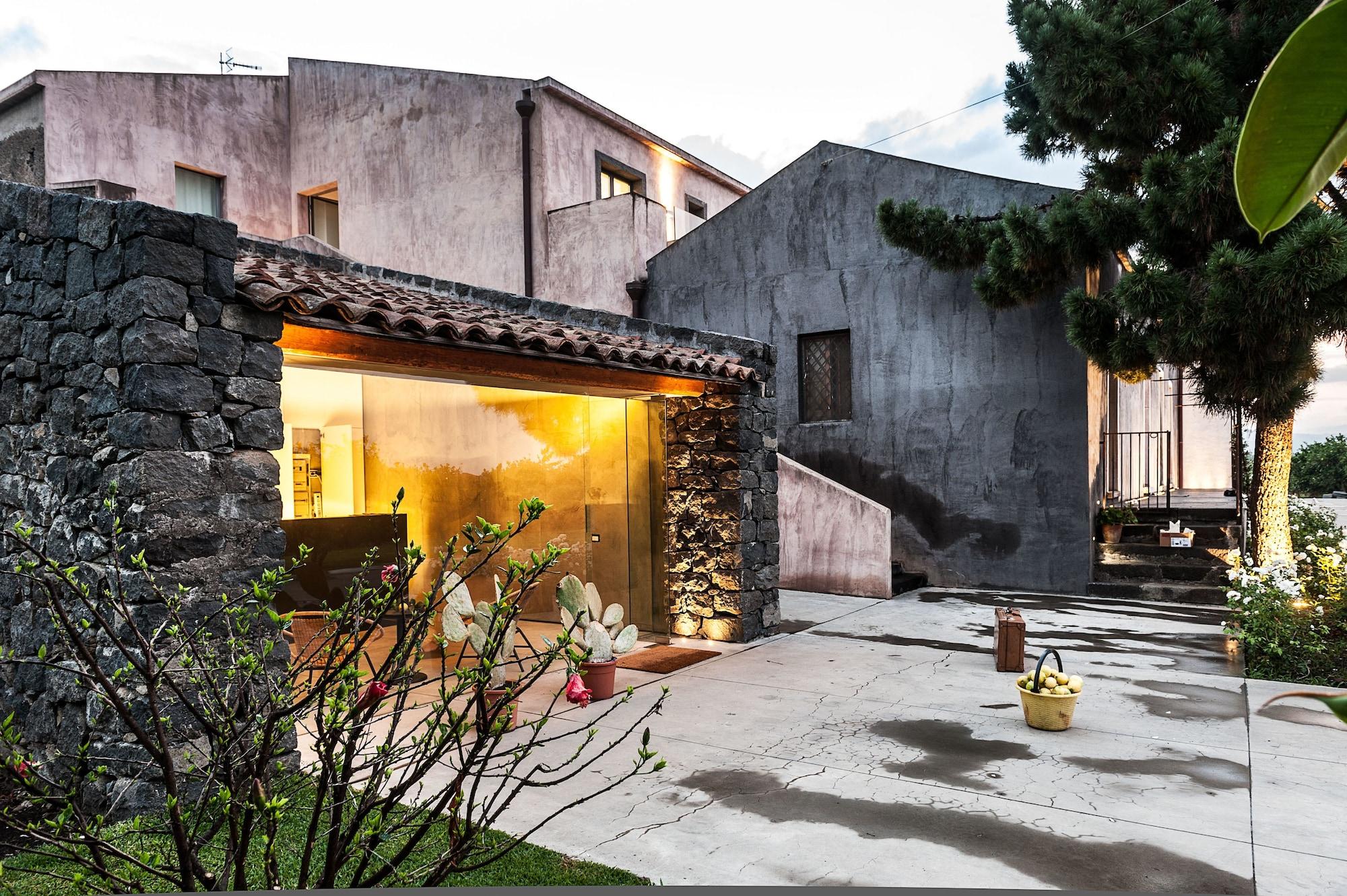 Vista Lobby Ramo d'Aria Etna Boutique Hotel