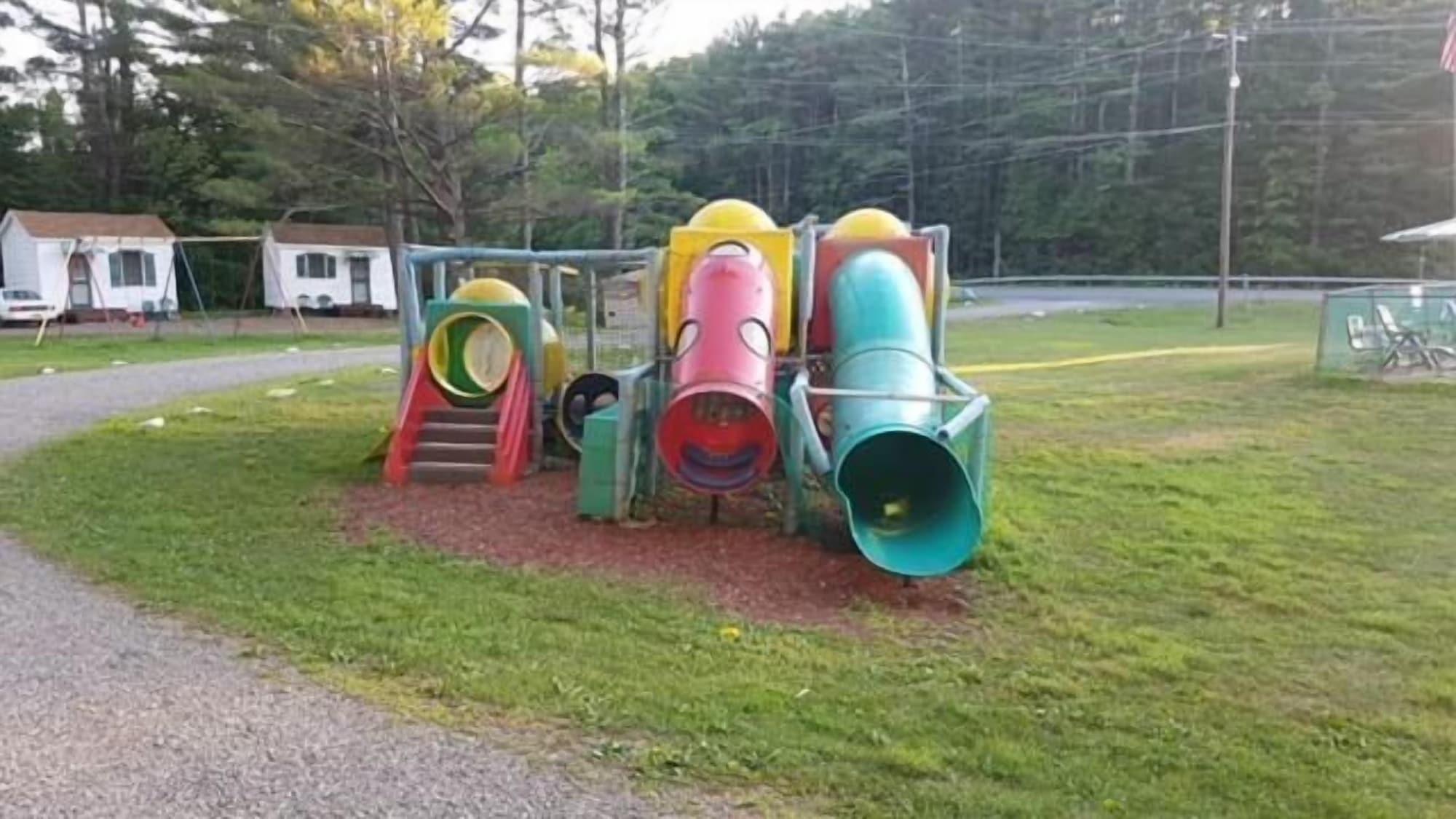 Instalaciones Recreativas Catskill Motor Court Motel