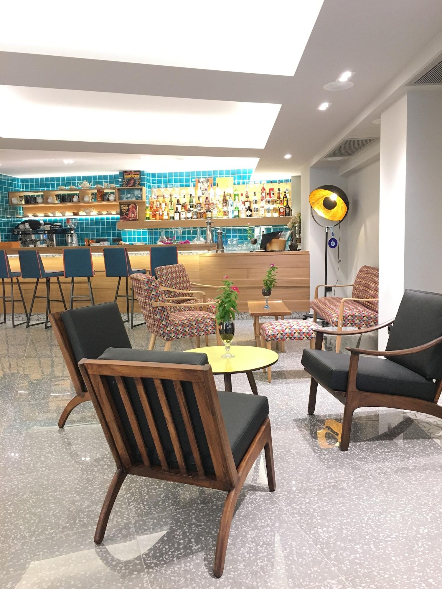 Vista Lobby 360 Degrees Pop Art Hotel