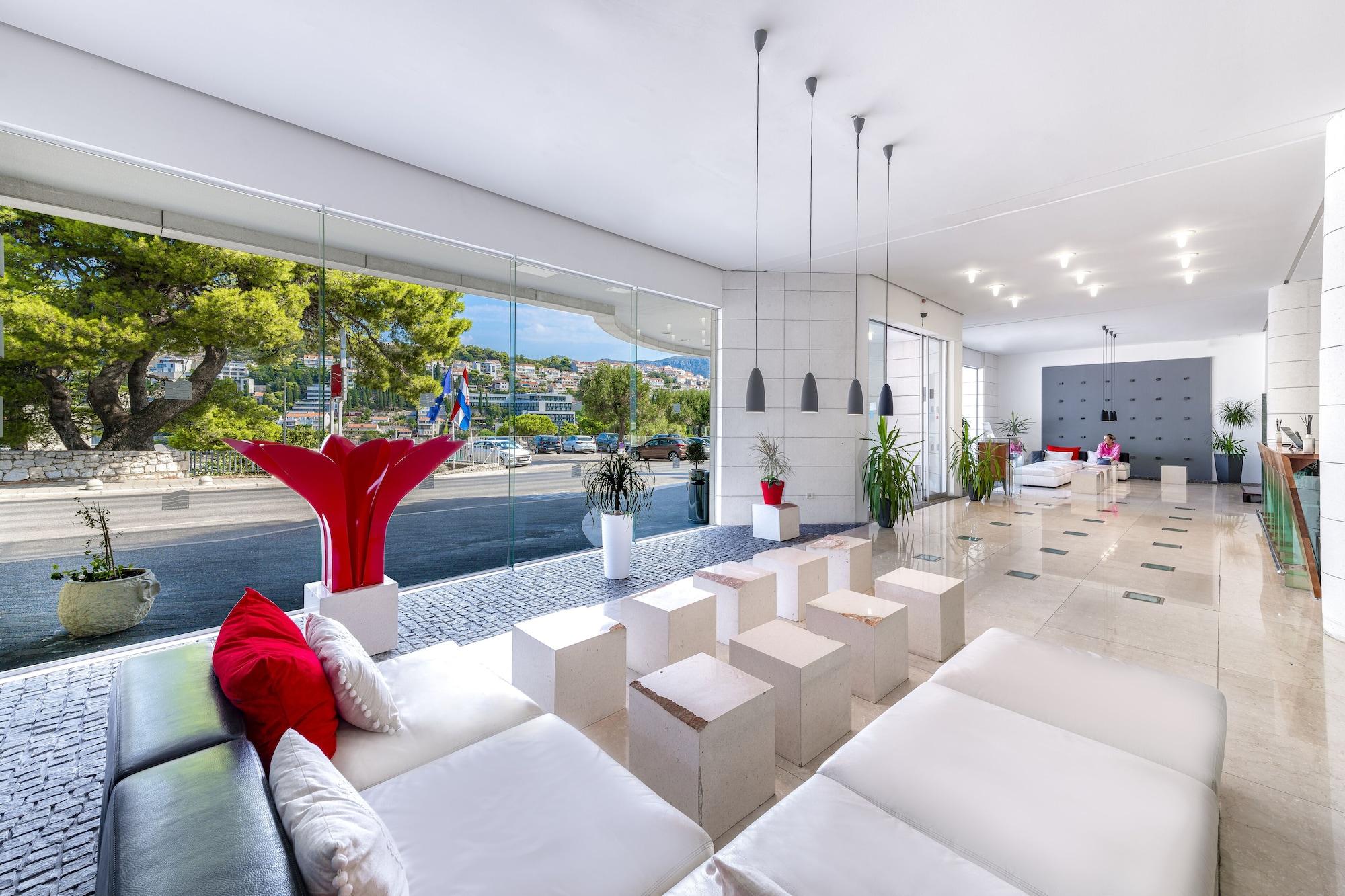 Vista Lobby Hotel Uvala