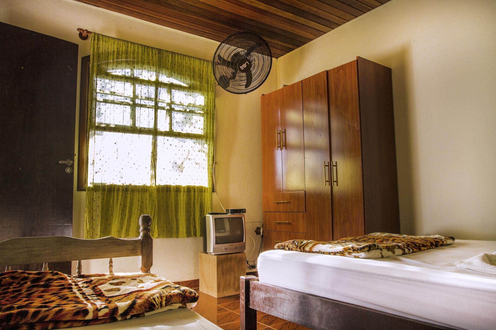 Habitación Pousada Céu de Luz - Próximo a Monte Verde