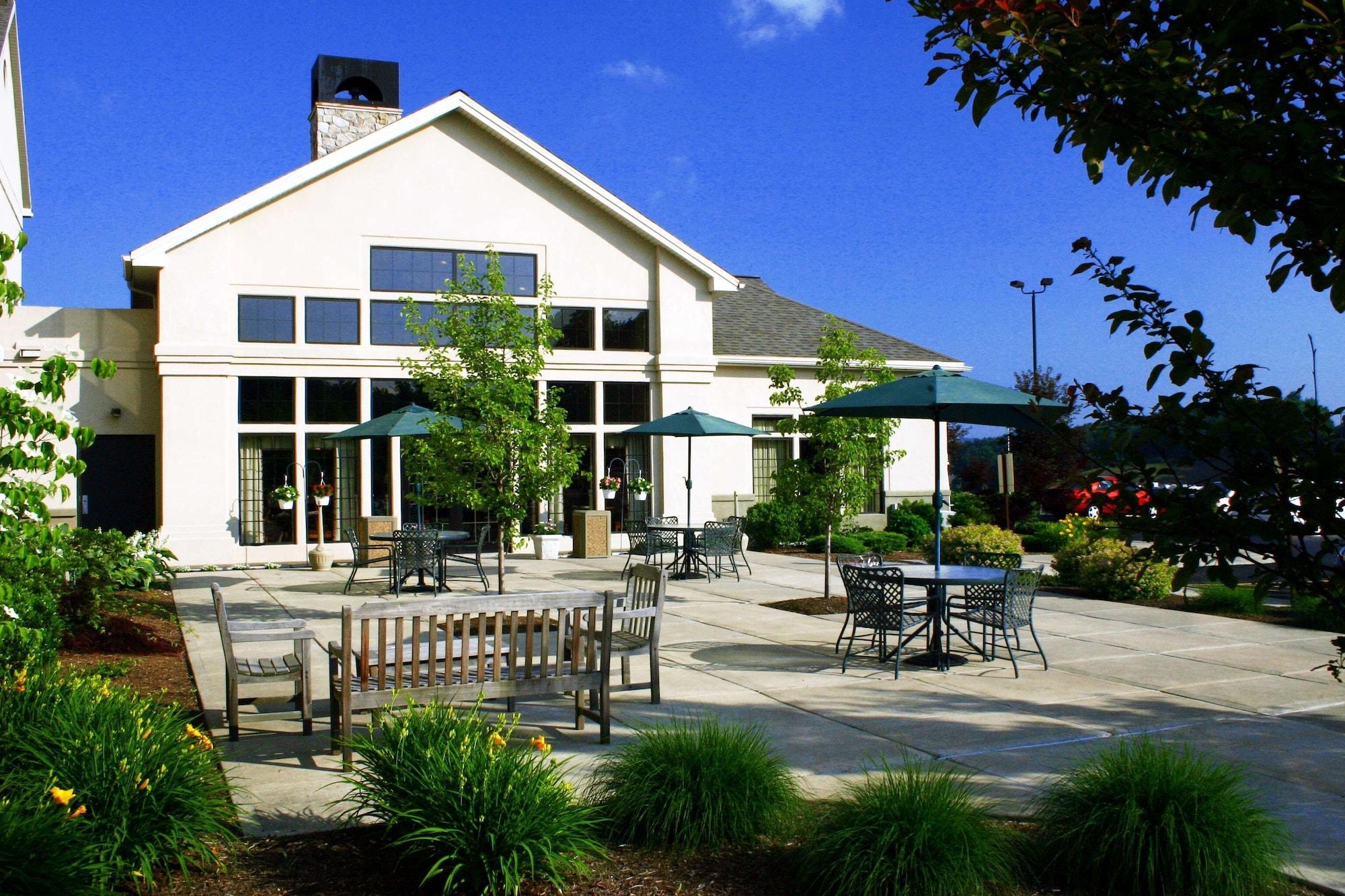 Vista Exterior Hampton Inn & Suites Binghamton/Vestal