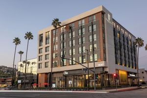 Alojamiento - The Glenmark, Glendale, a Tribute Portfolio Hotel