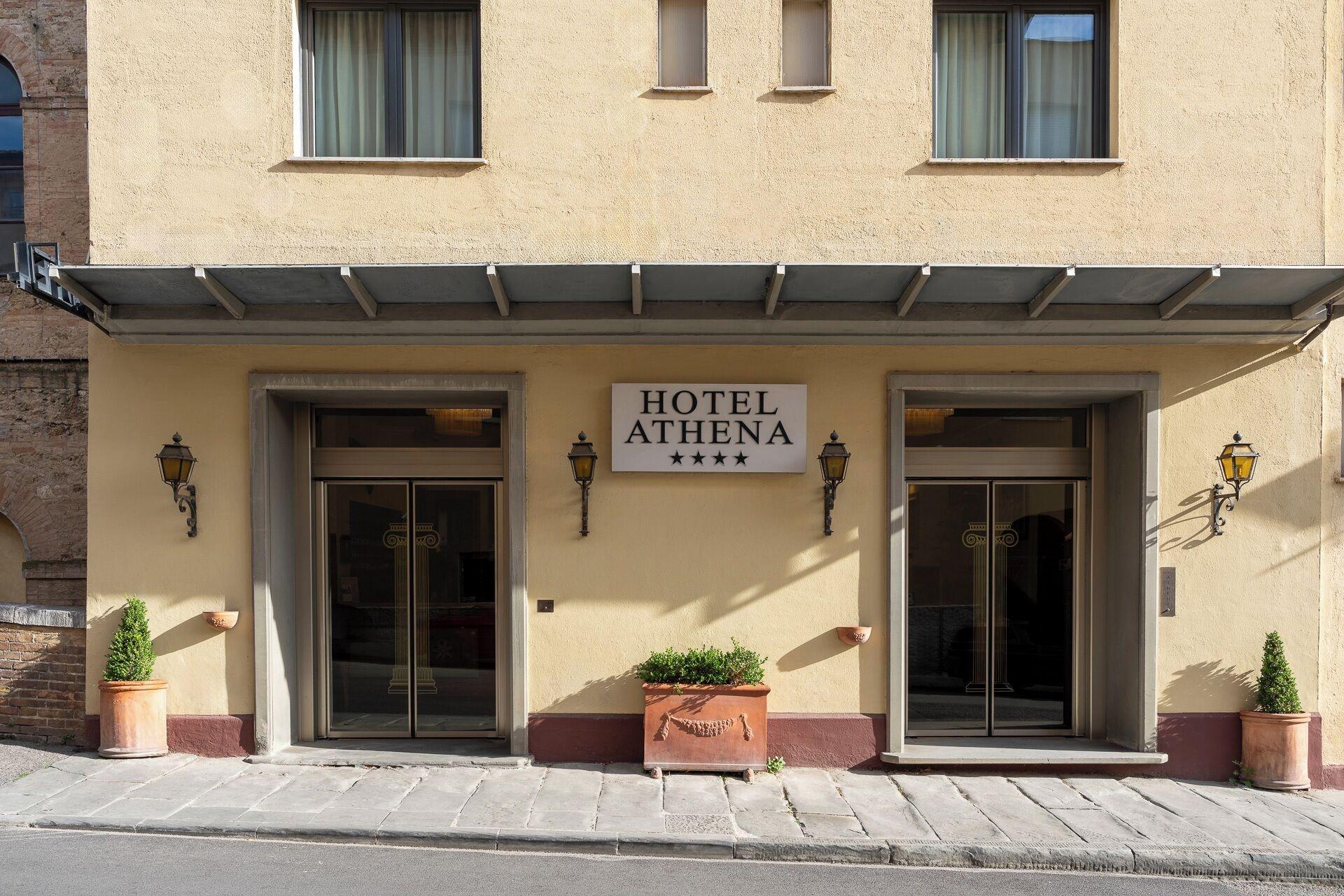 Vista Exterior Hotel Athena