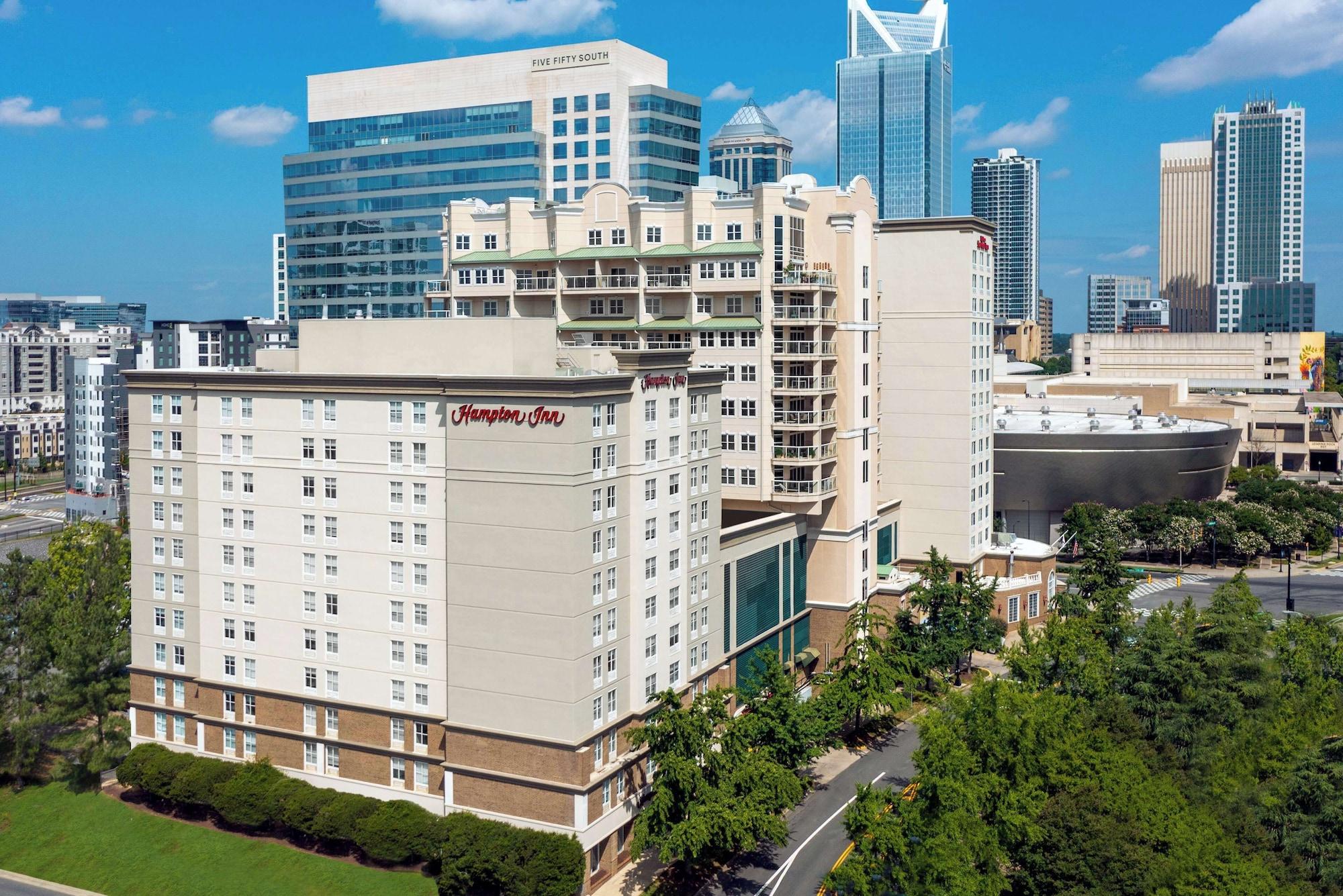 Vista Exterior Hampton Inn Charlotte-Uptown
