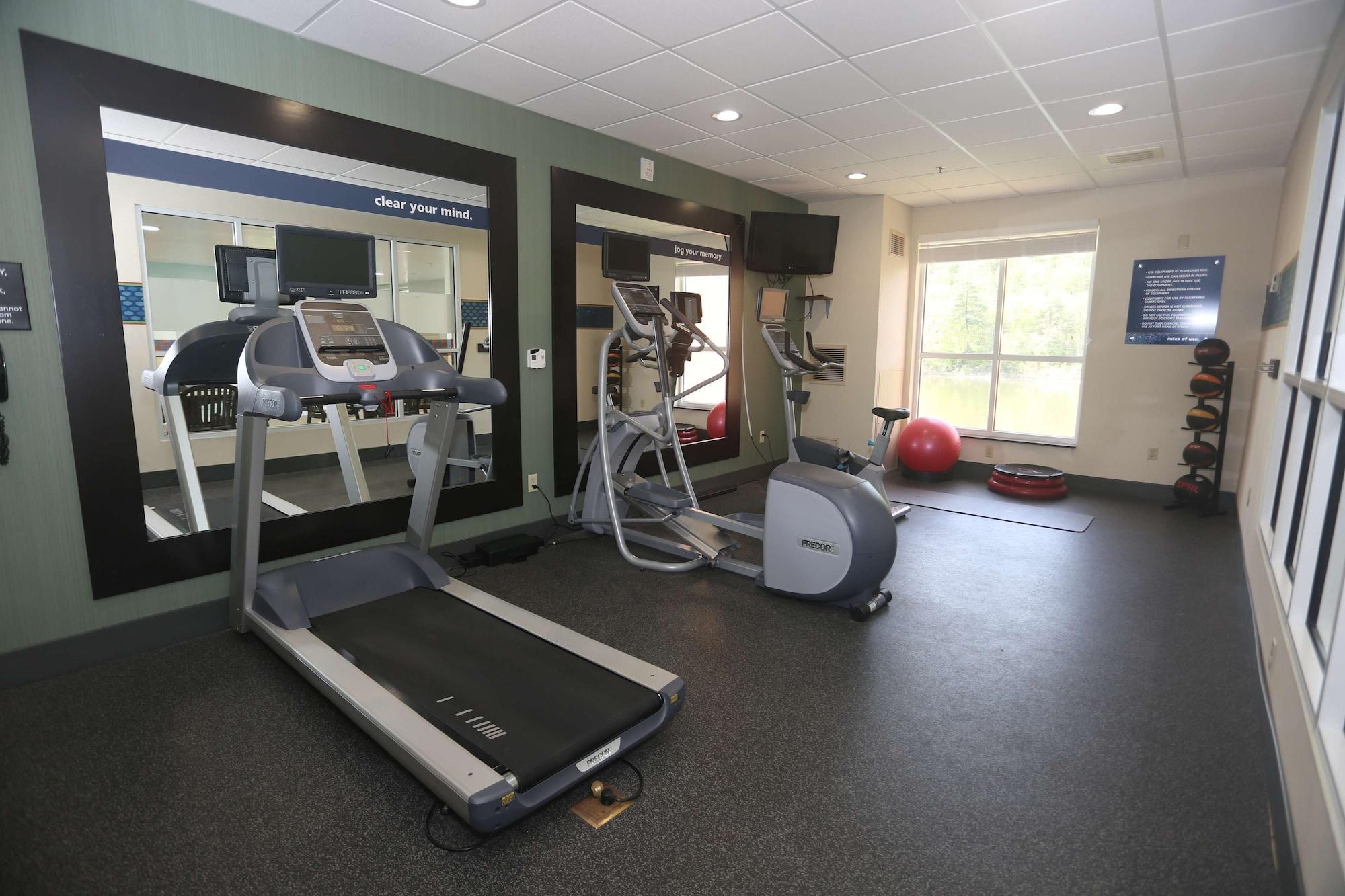 Gimnasio Hampton Inn Owego