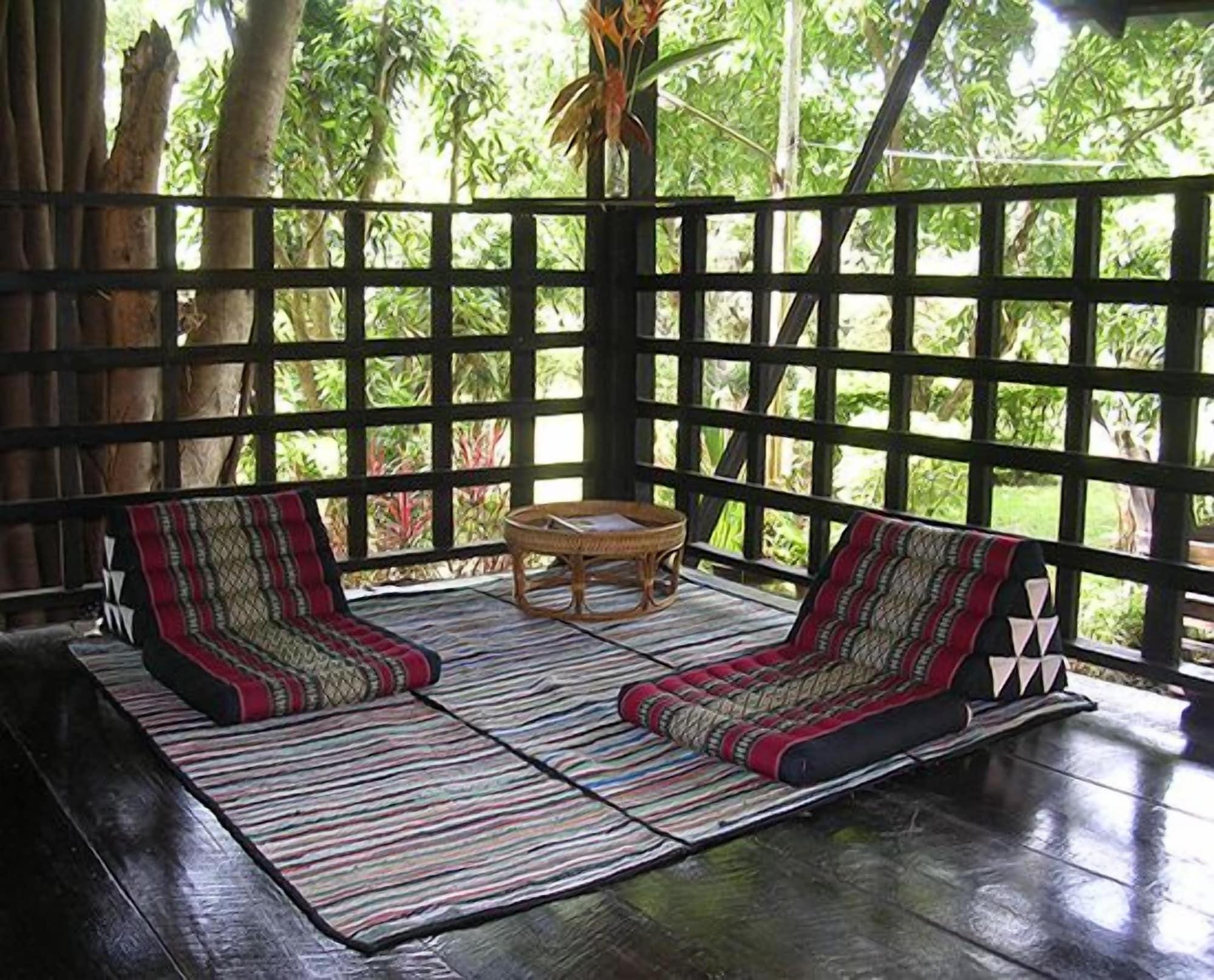 Equipamiento de Habitación Romyen Garden Resort