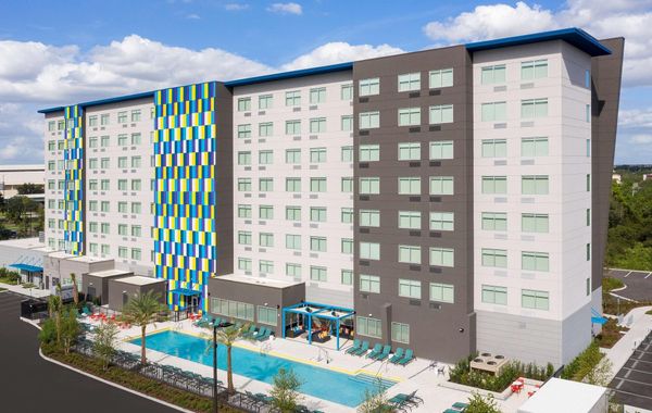 Tru By Hilton Orlando Convention Center Area, FL - Hoteles en International Drive de Orlando