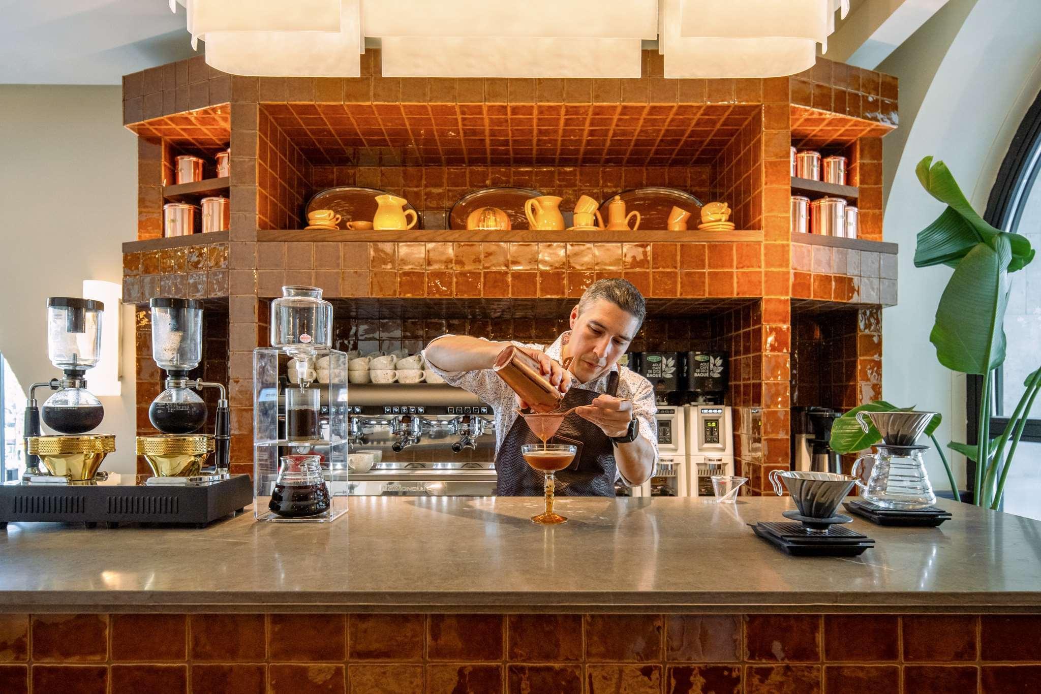 Bar/Salón Only YOU Hotel Sevilla