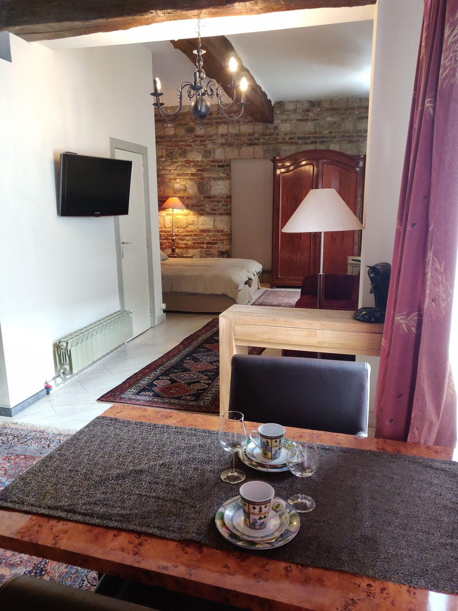 Comodidades del Alojamiento Apart-Hotel Op De Beek Anno 1410