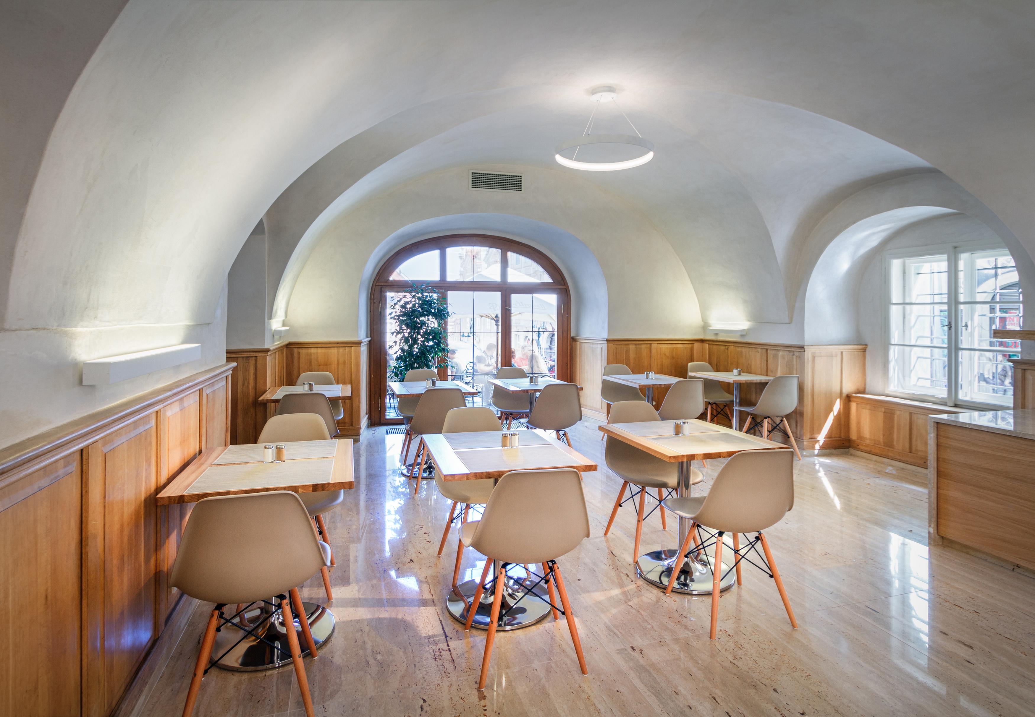 Restaurant Hotel Golden Star