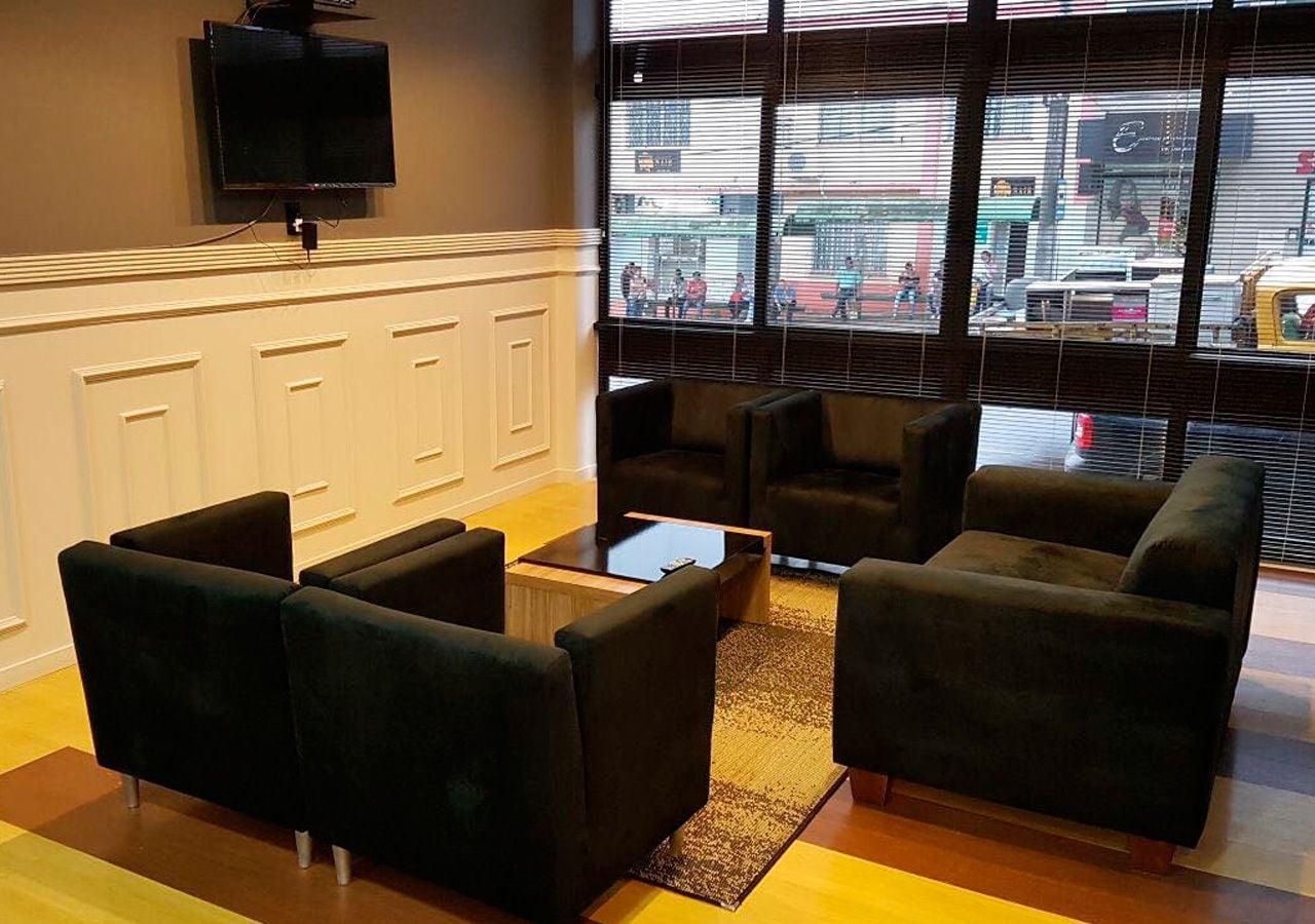 Vista Lobby Hayer Hotel