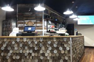 Alquiler Vacacional - Hang up all your cares and woes and head to Southern Bell with Riverfront views!