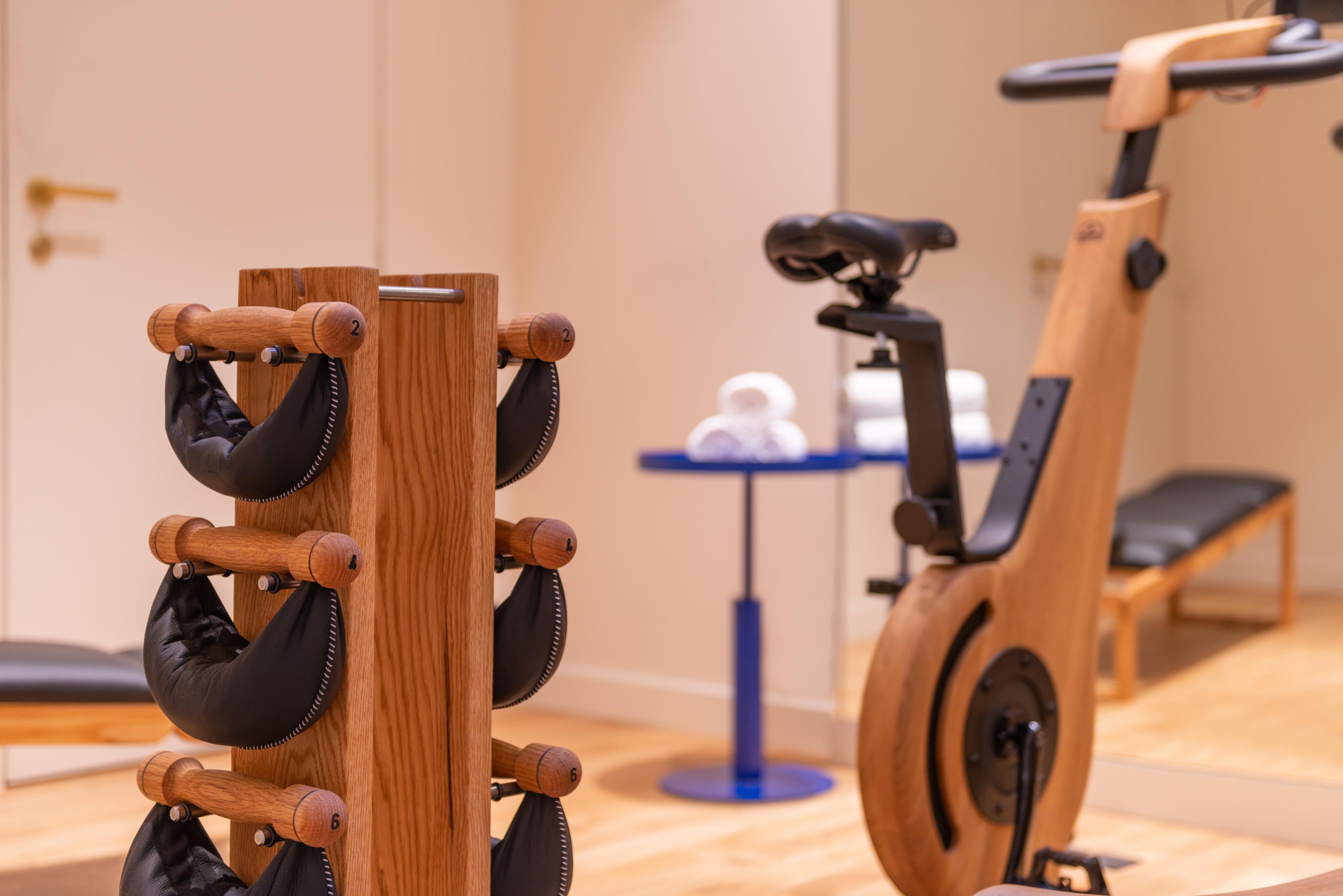 Instalaciones Recreativas Hotel Yllen Eiffel
