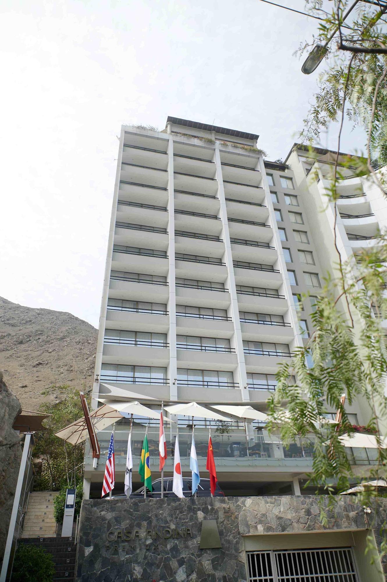 Vista Exterior Casa Andina Premium Golf Los Incas