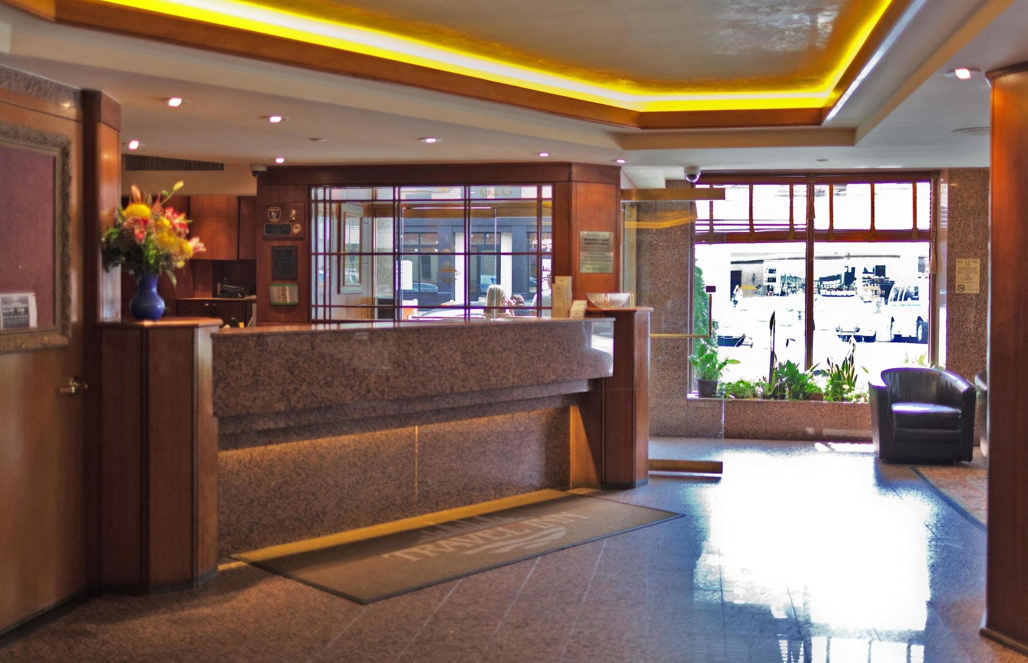 Vista Lobby Travel Inn Hotel
