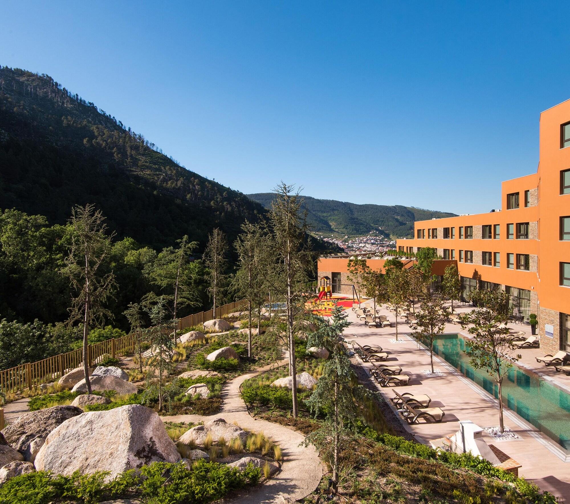 Vista Exterior Vila Galé Collection Serra da Estrela Hotel